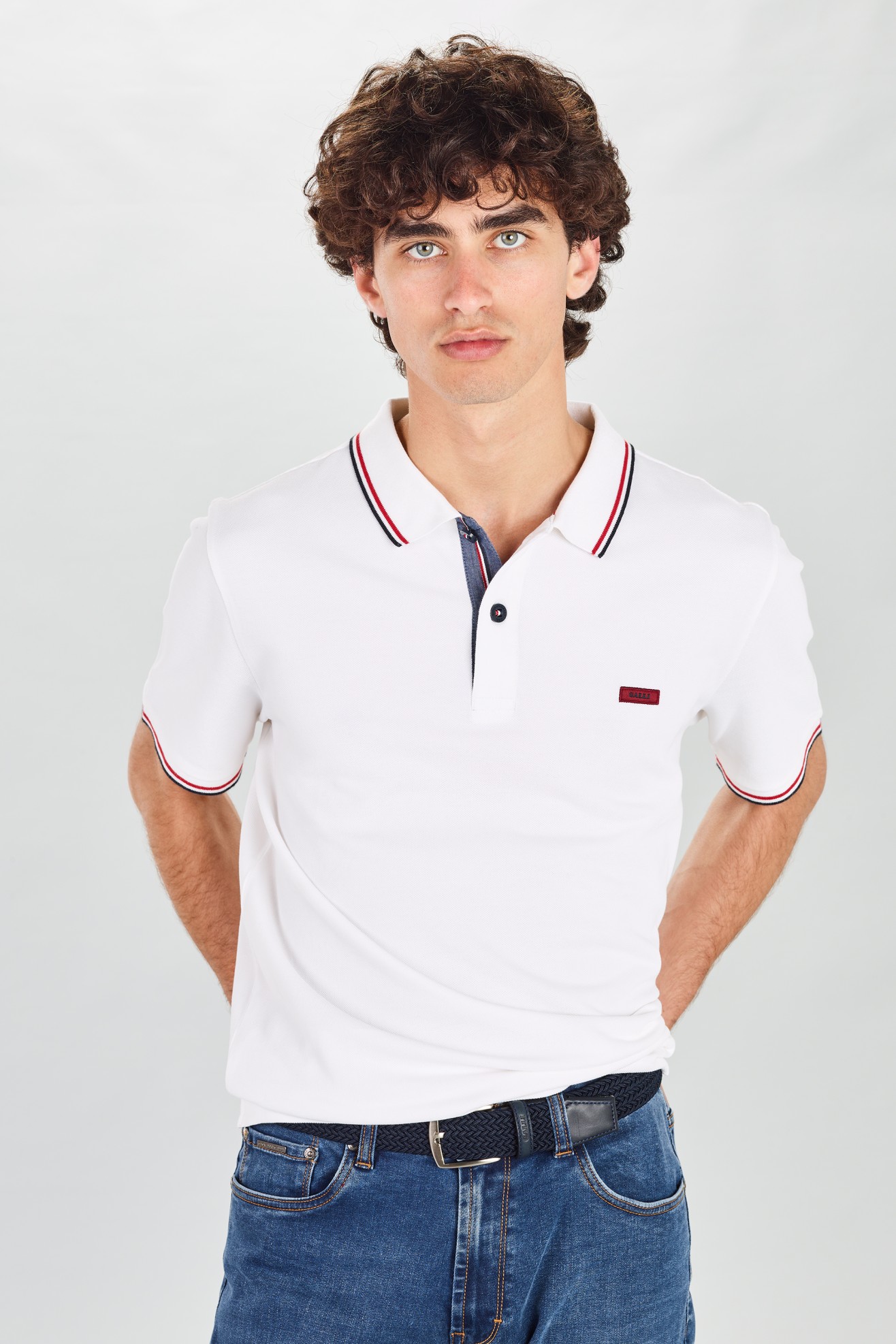 Polo piqué manga curta