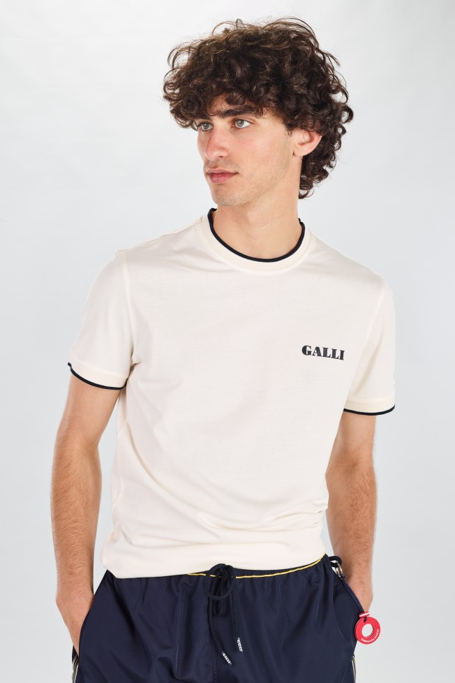 T-shirt manga curta 