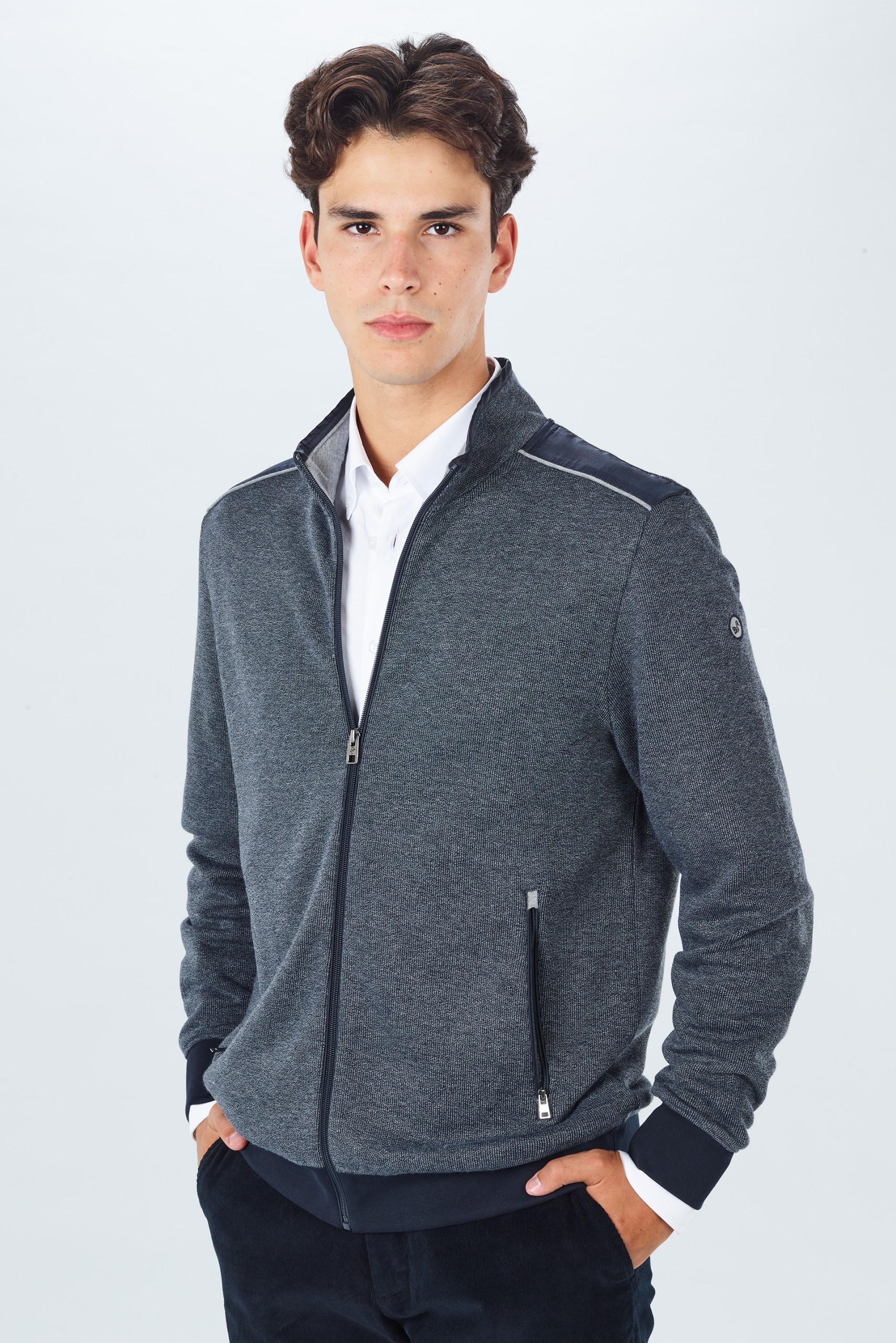 Chaqueta de punto con cremallera