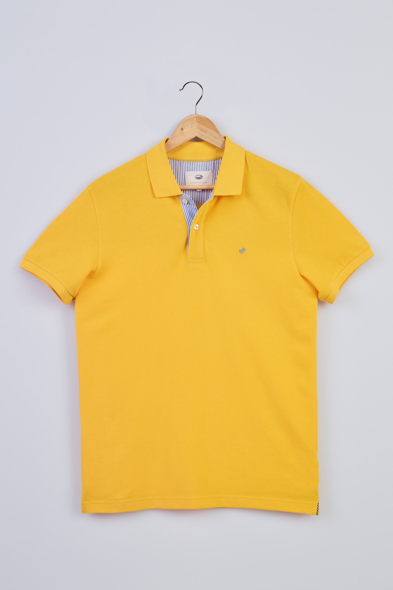 Polo piqu manga curta