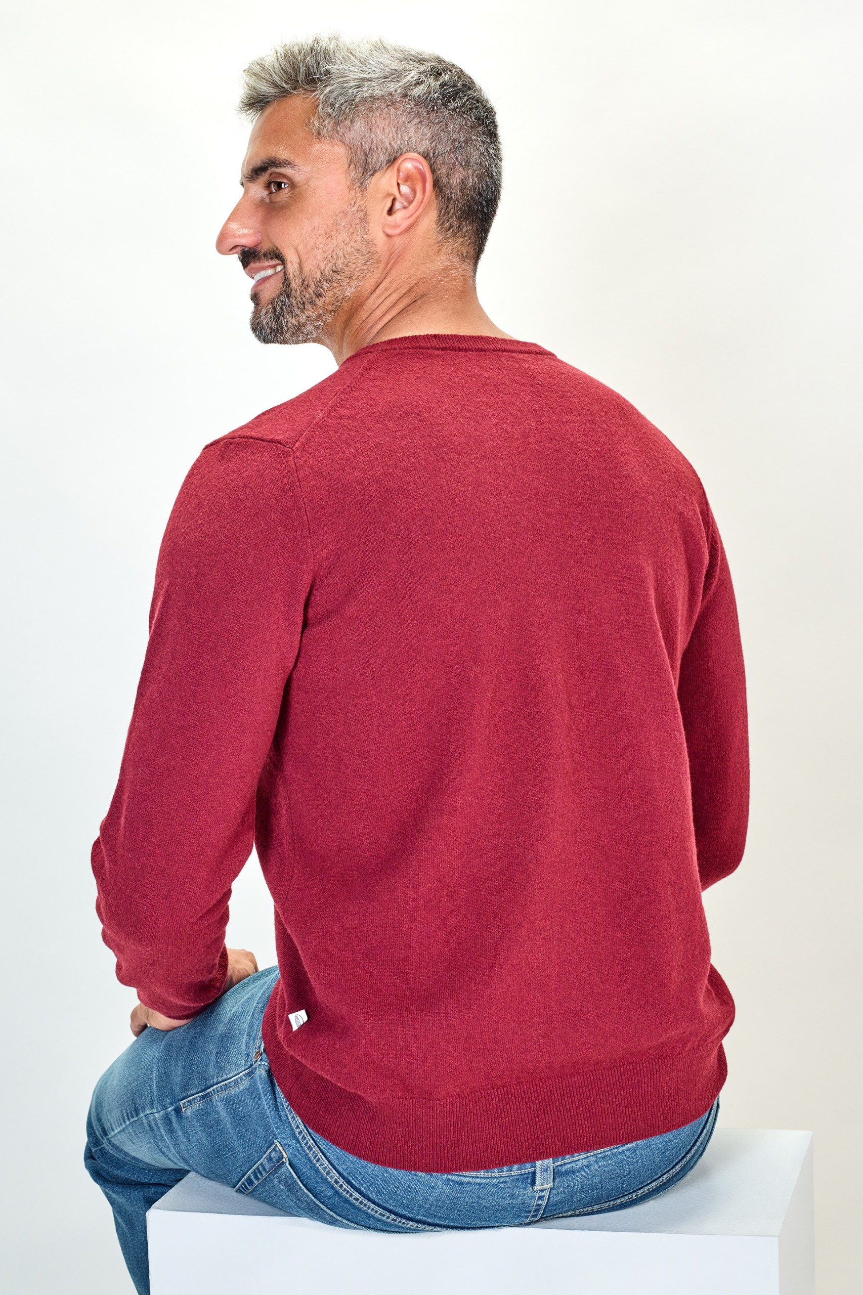 Jersey con cuello en V