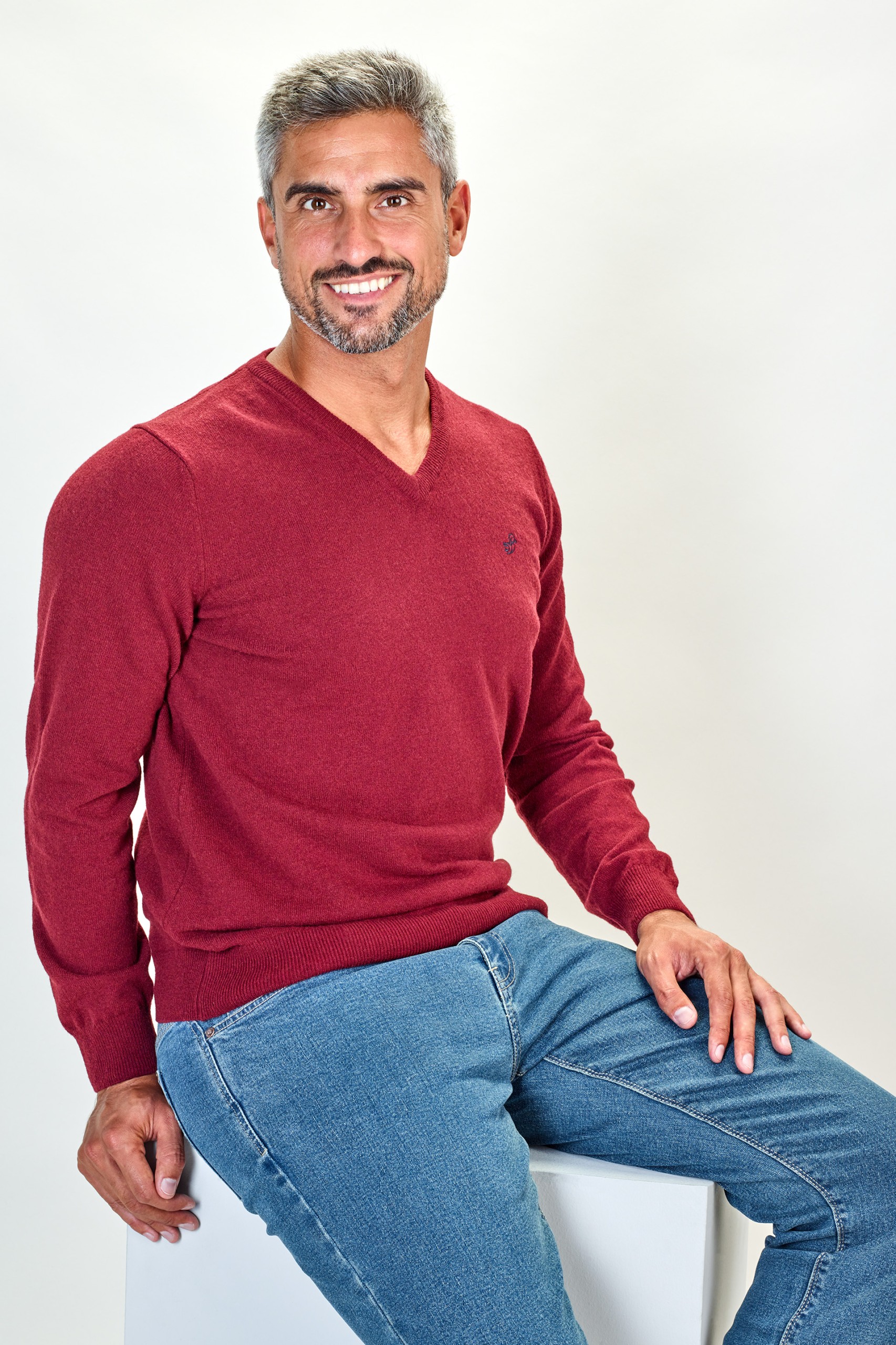 Jersey con cuello en V