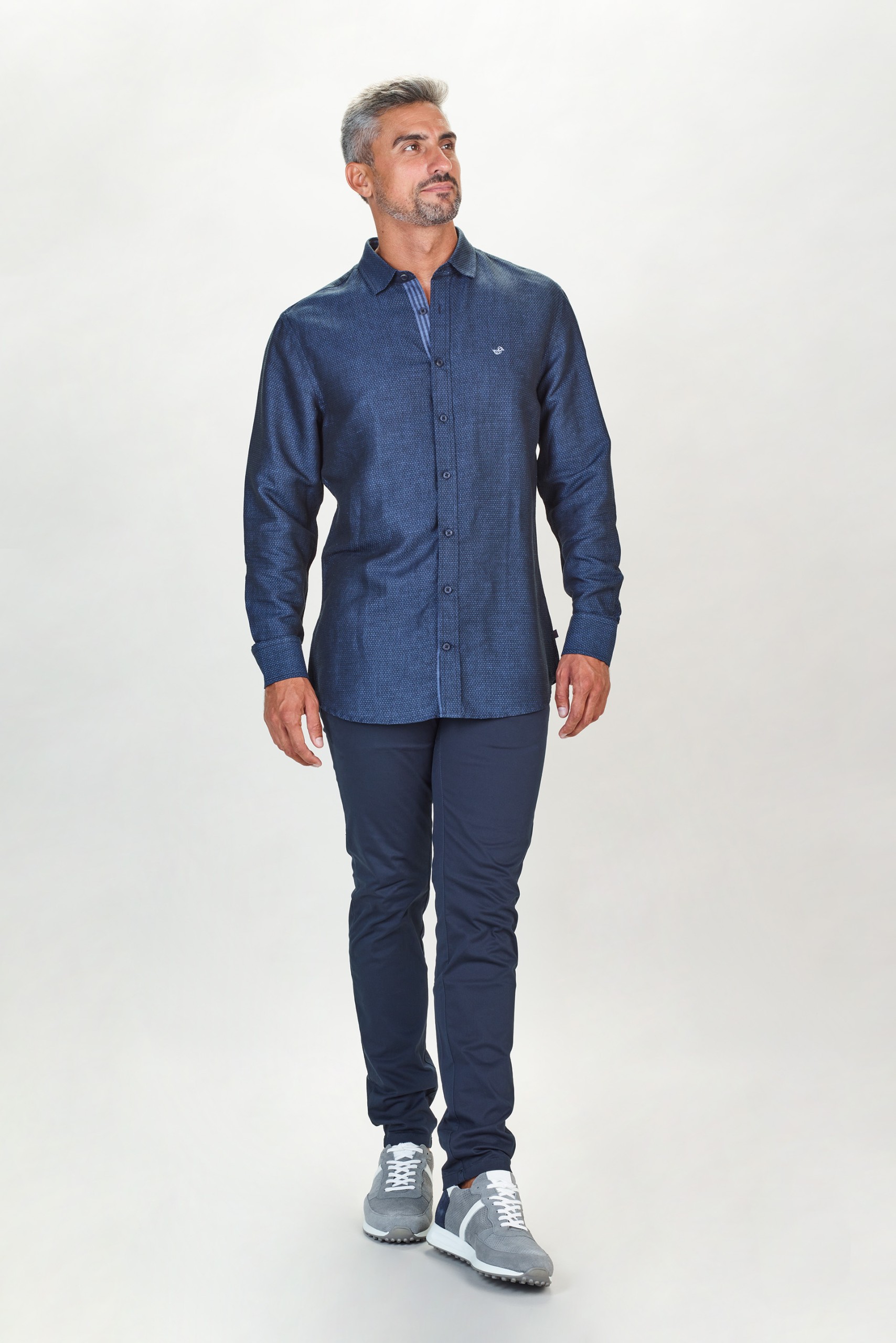 Camisa deportiva slim fit