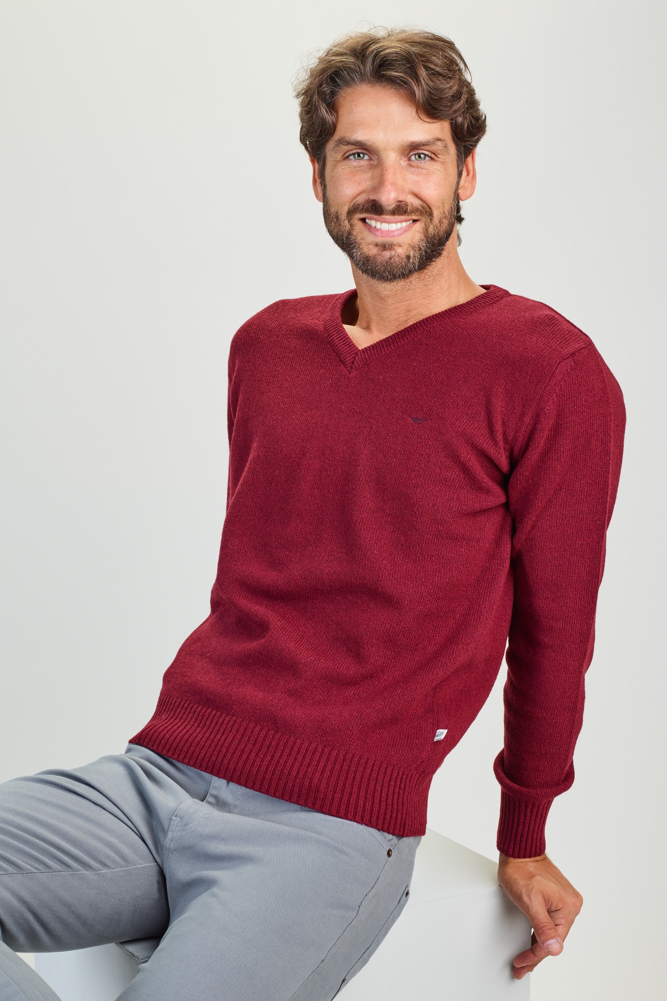 Pullover com decote em V