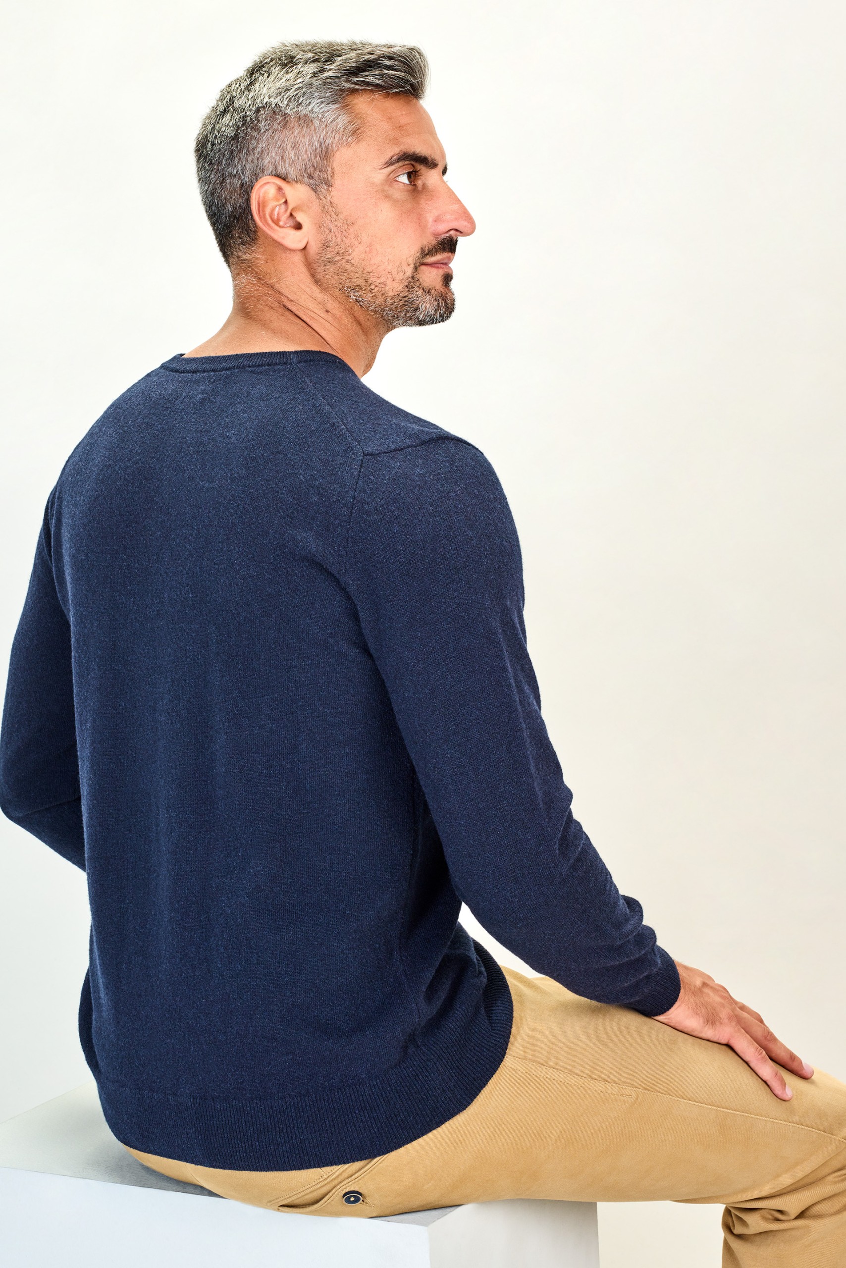 Jersey con cuello en V