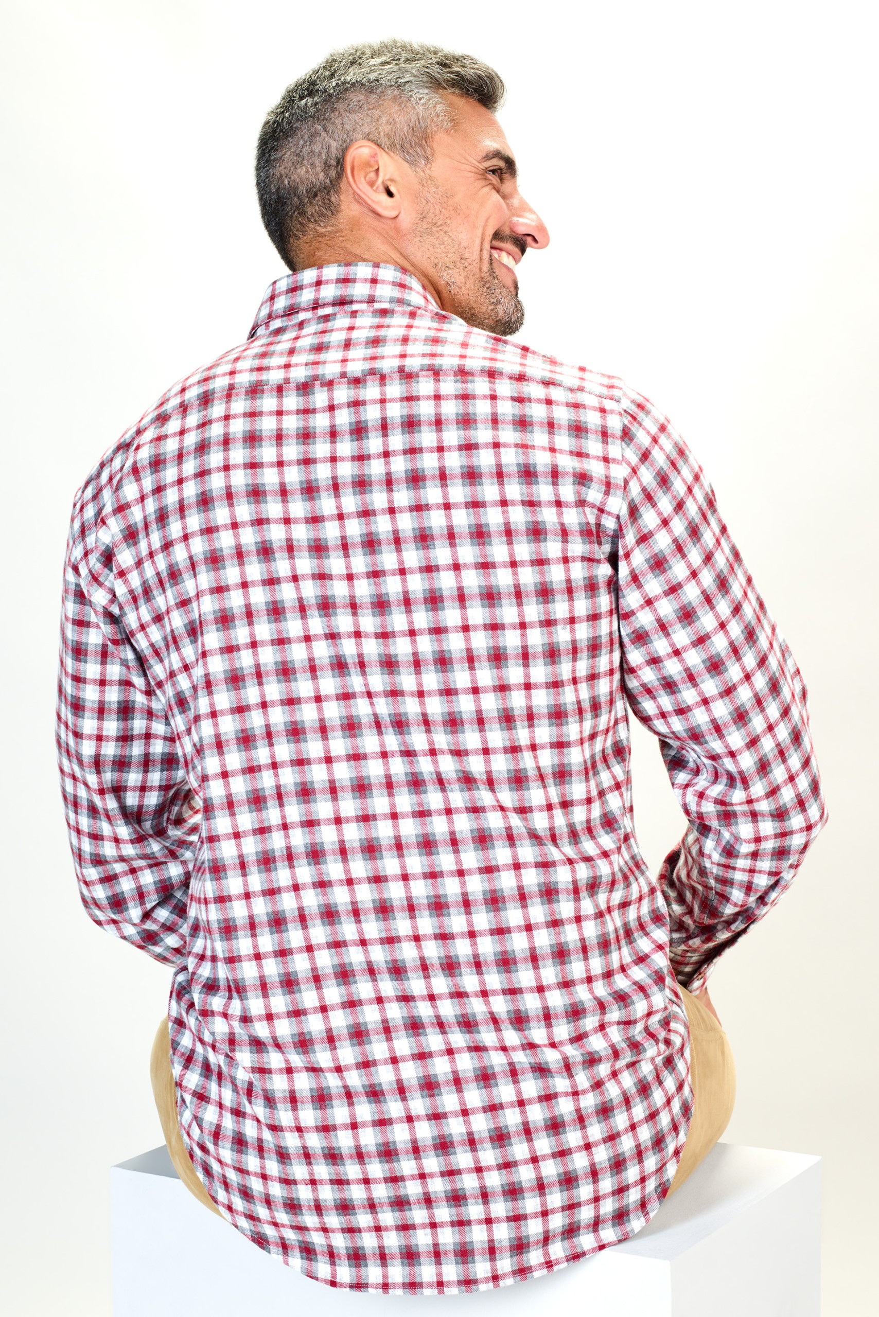 Camisa regular fit a cuadros