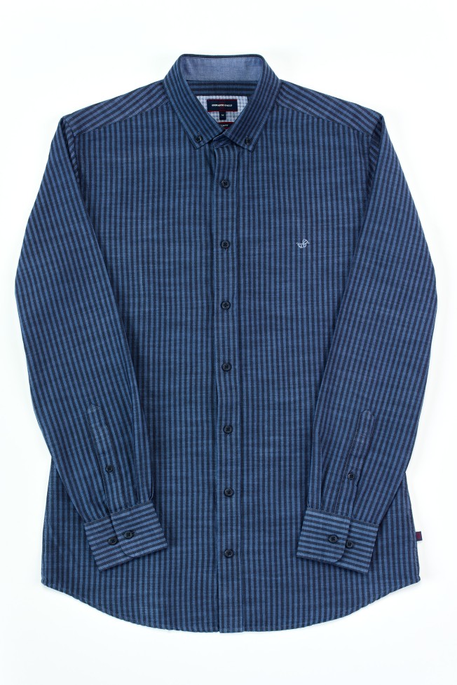 Camisa às riscas slim fit Camisa às riscas slim fit