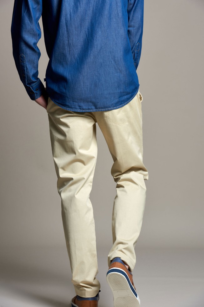 Pantalones chinos slim fit Pantalones chinos slim fit