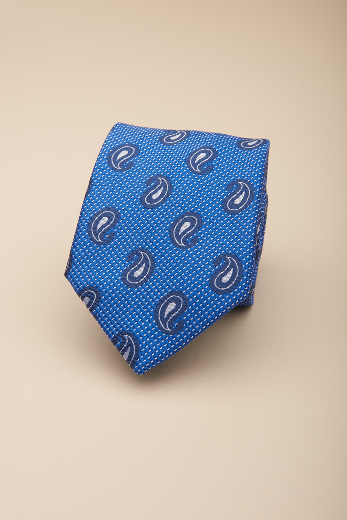 Corbata con estampado cornucopia