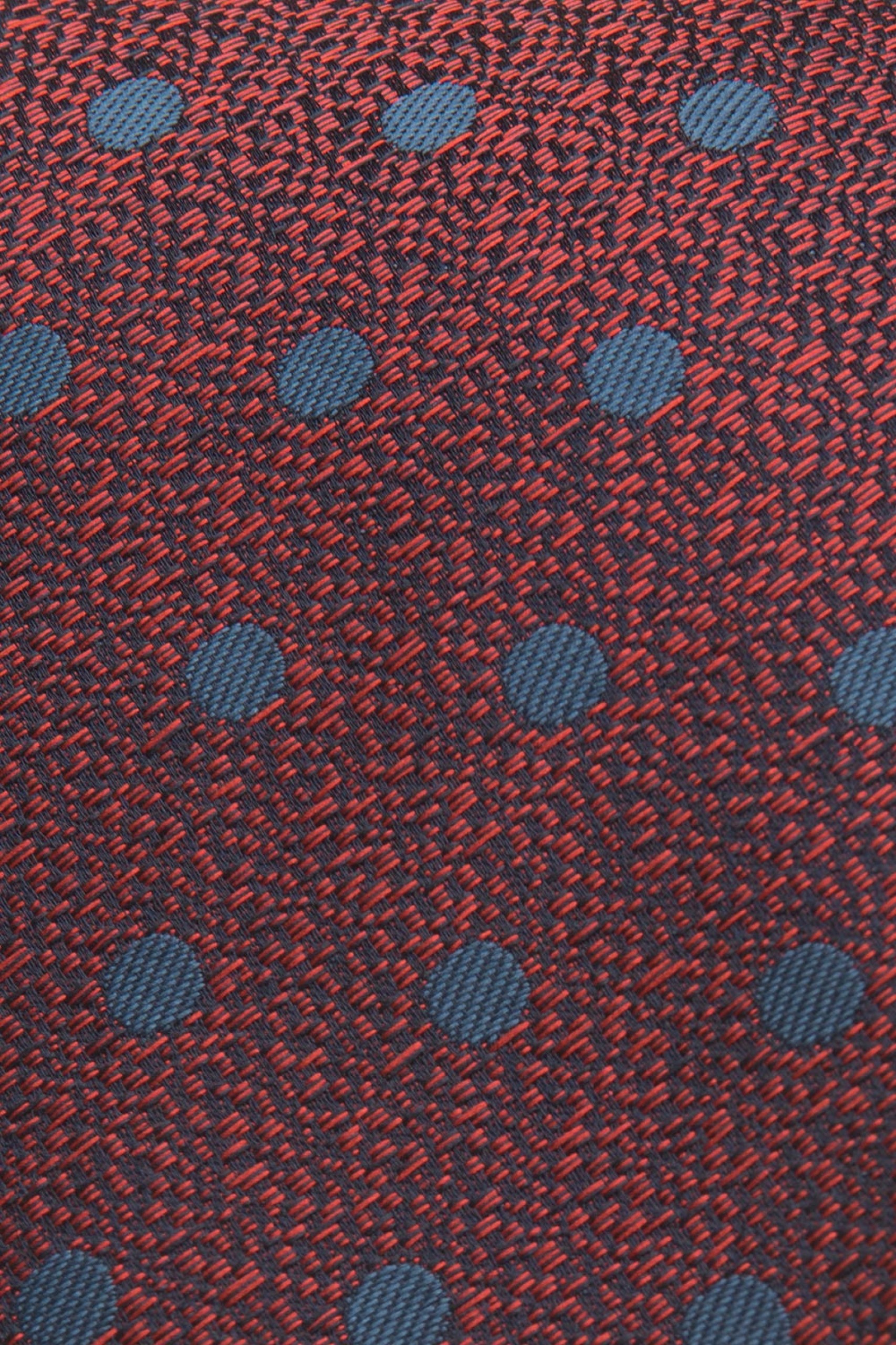 Corbata de lunares con textura