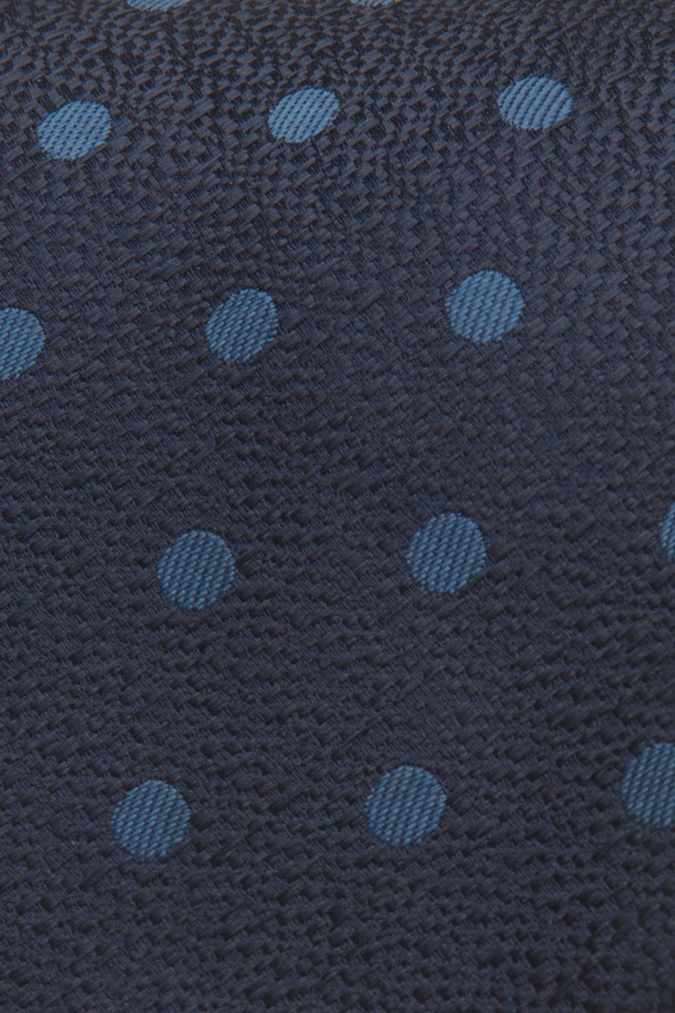 Corbata de lunares con textura