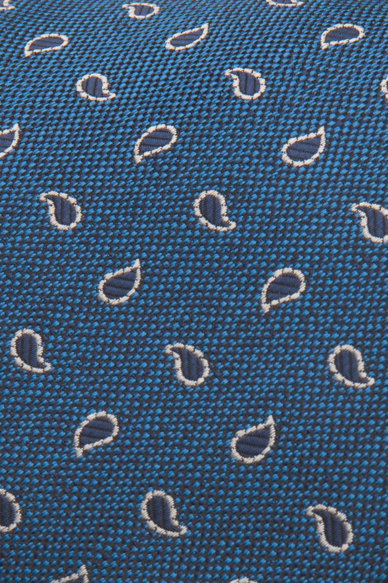Corbata cornucopia con textura