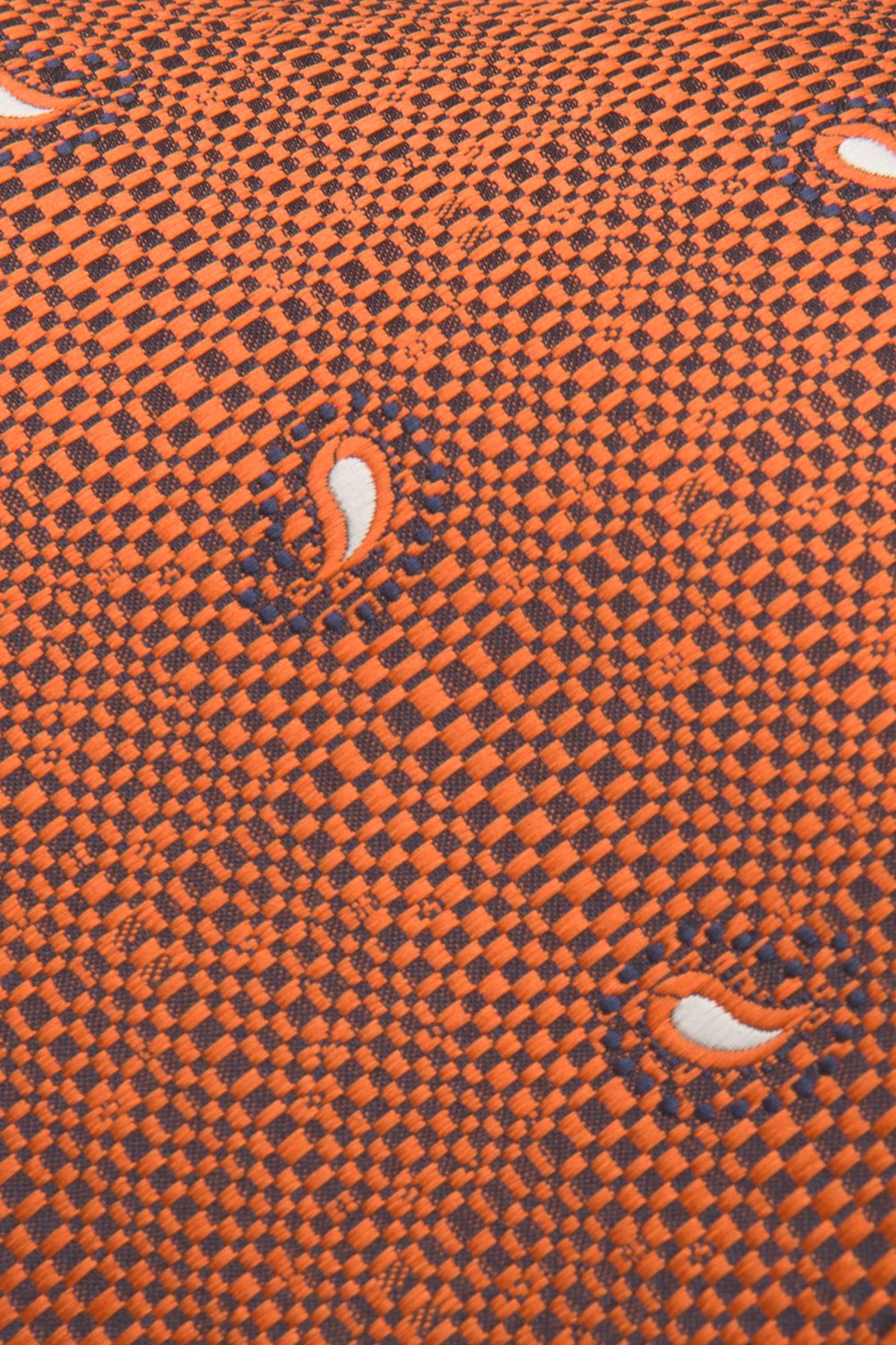 Corbata cornucopia con textura