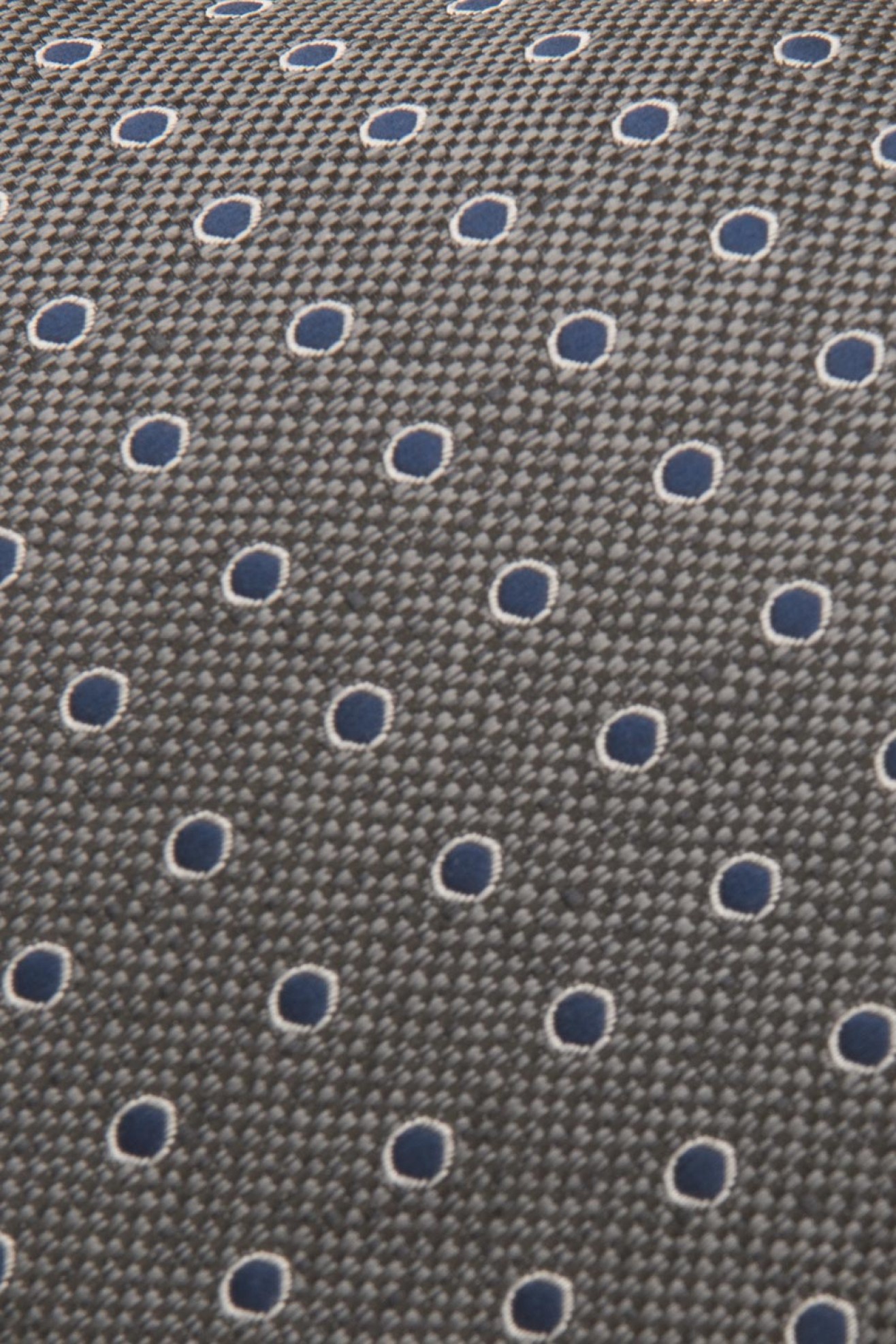 Corbata de lunares con textura