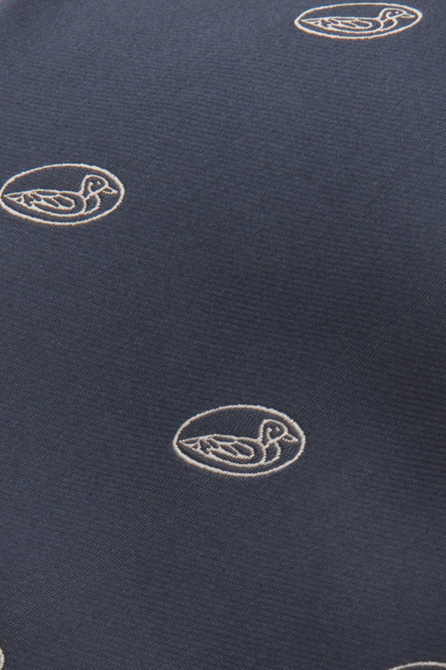 Corbata con logotipo Corbata con logotipo