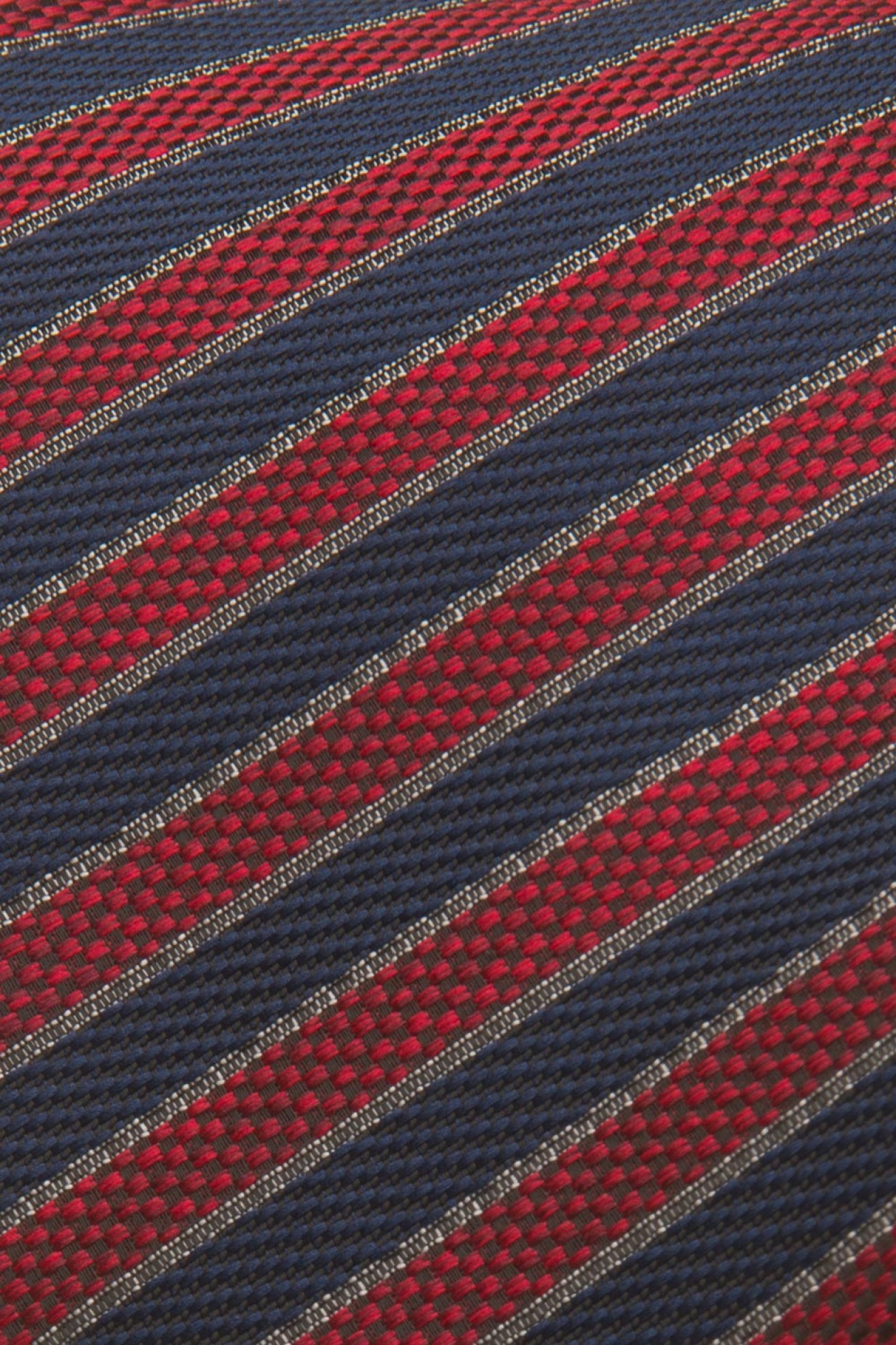 Gravata texturizada padro riscas