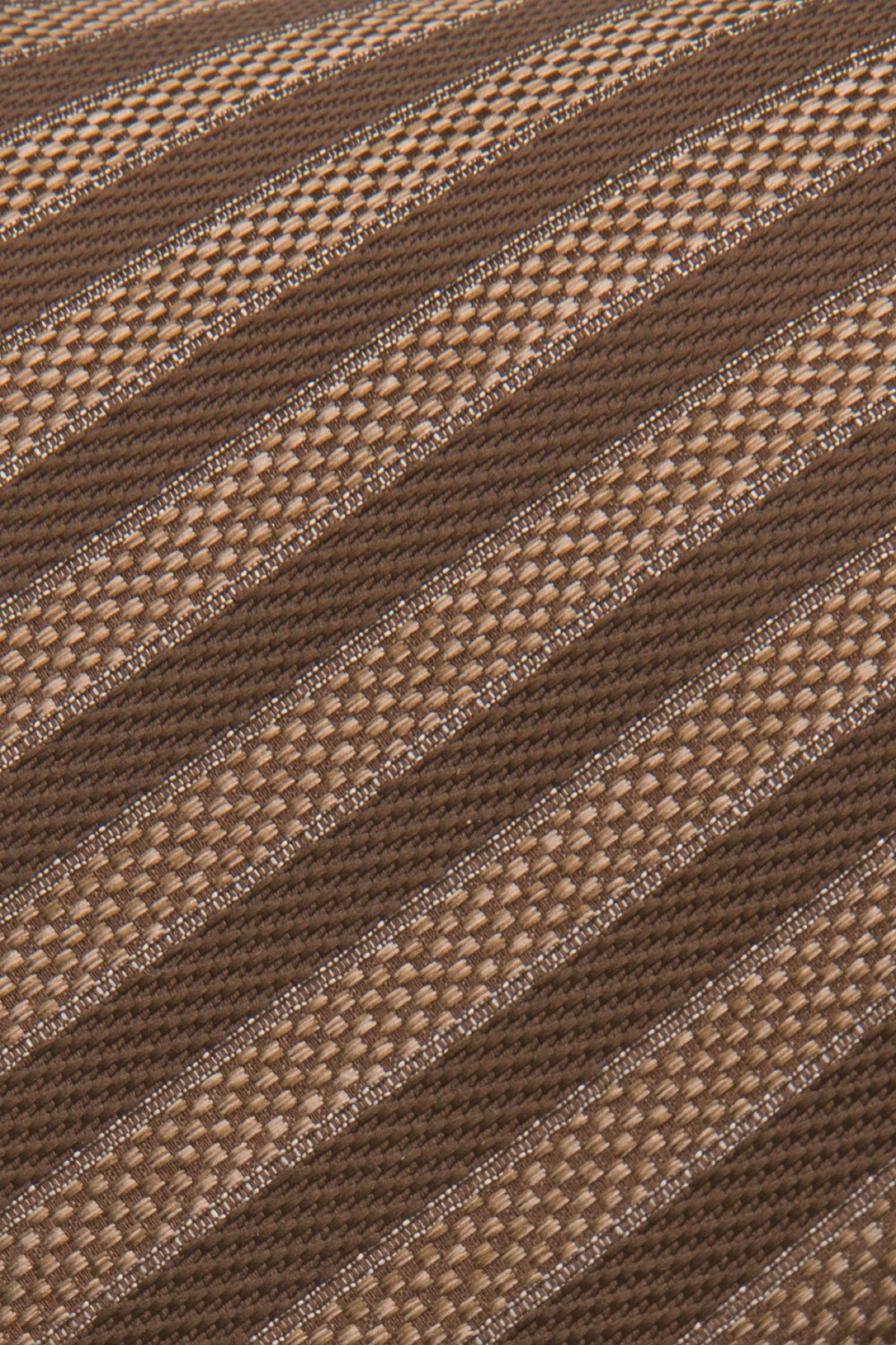 Corbata de rayas con textura