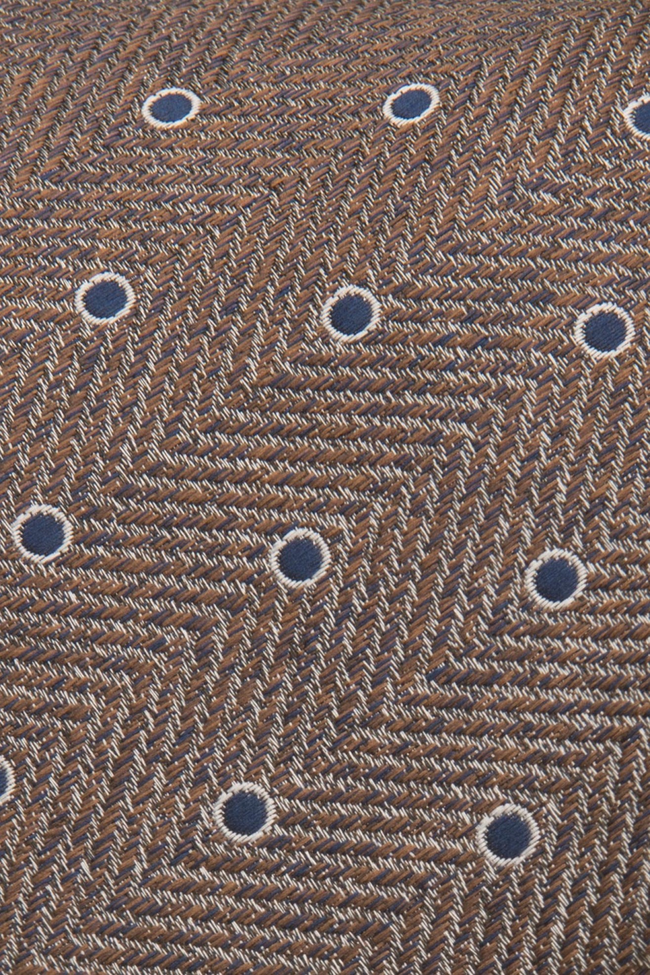 Corbata con textura de lunares