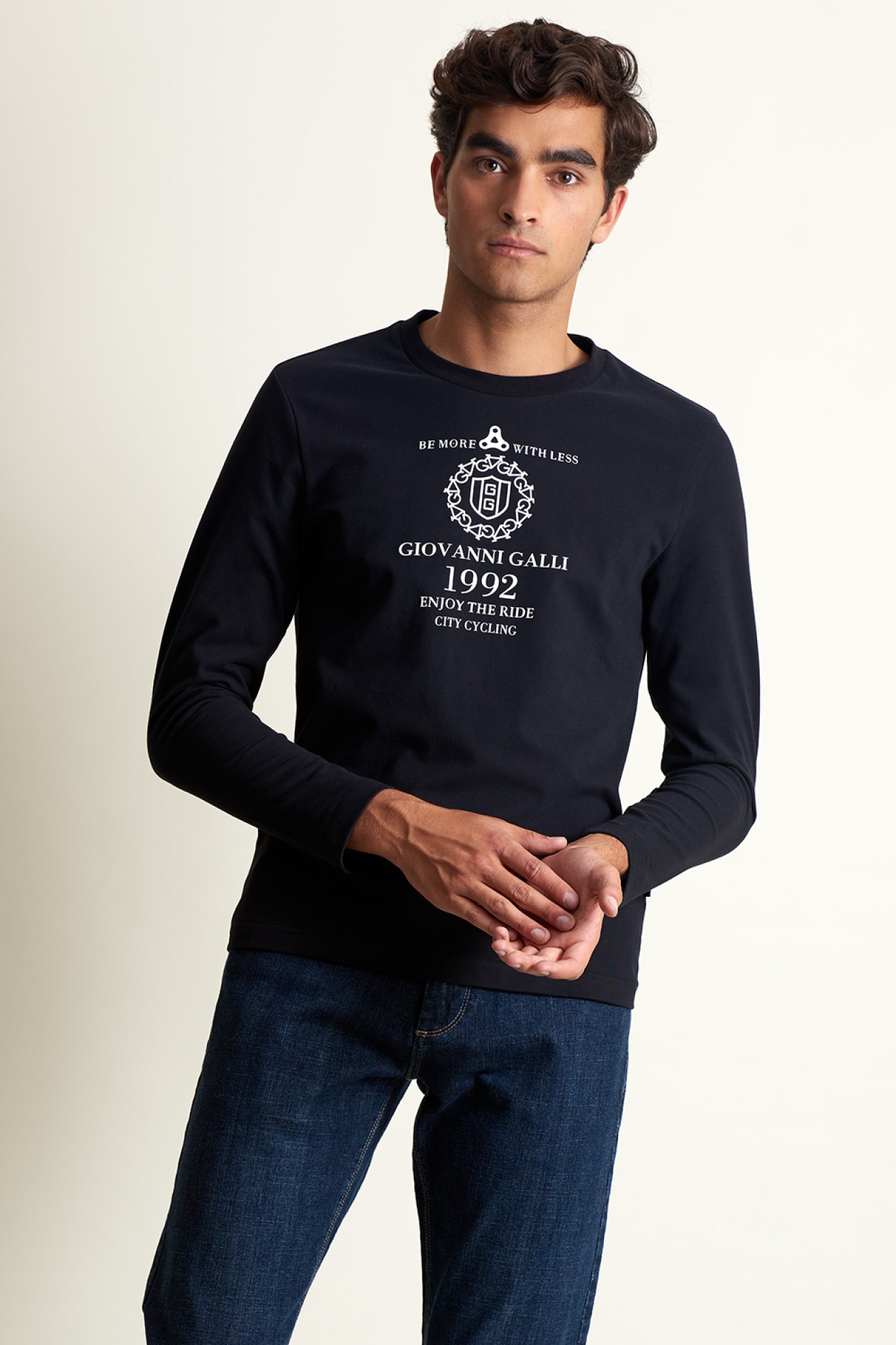 SWEAT SHIRT