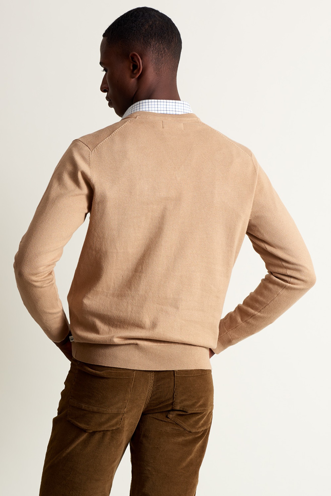 Jersey con cuello en V