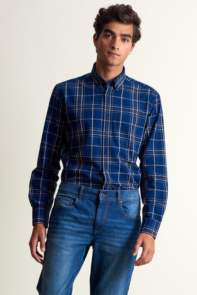 Camisa desportiva cintada
