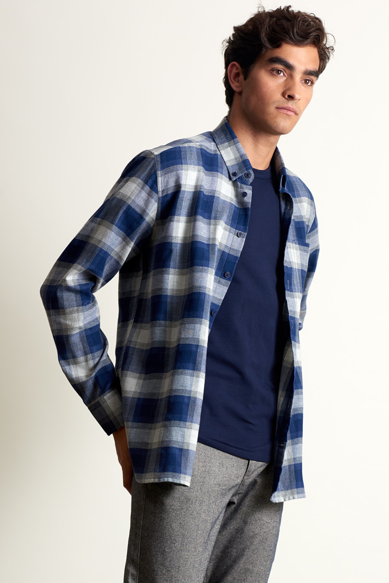 Camisa deportiva ajustada