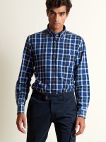 Camisa deportiva ajustada 