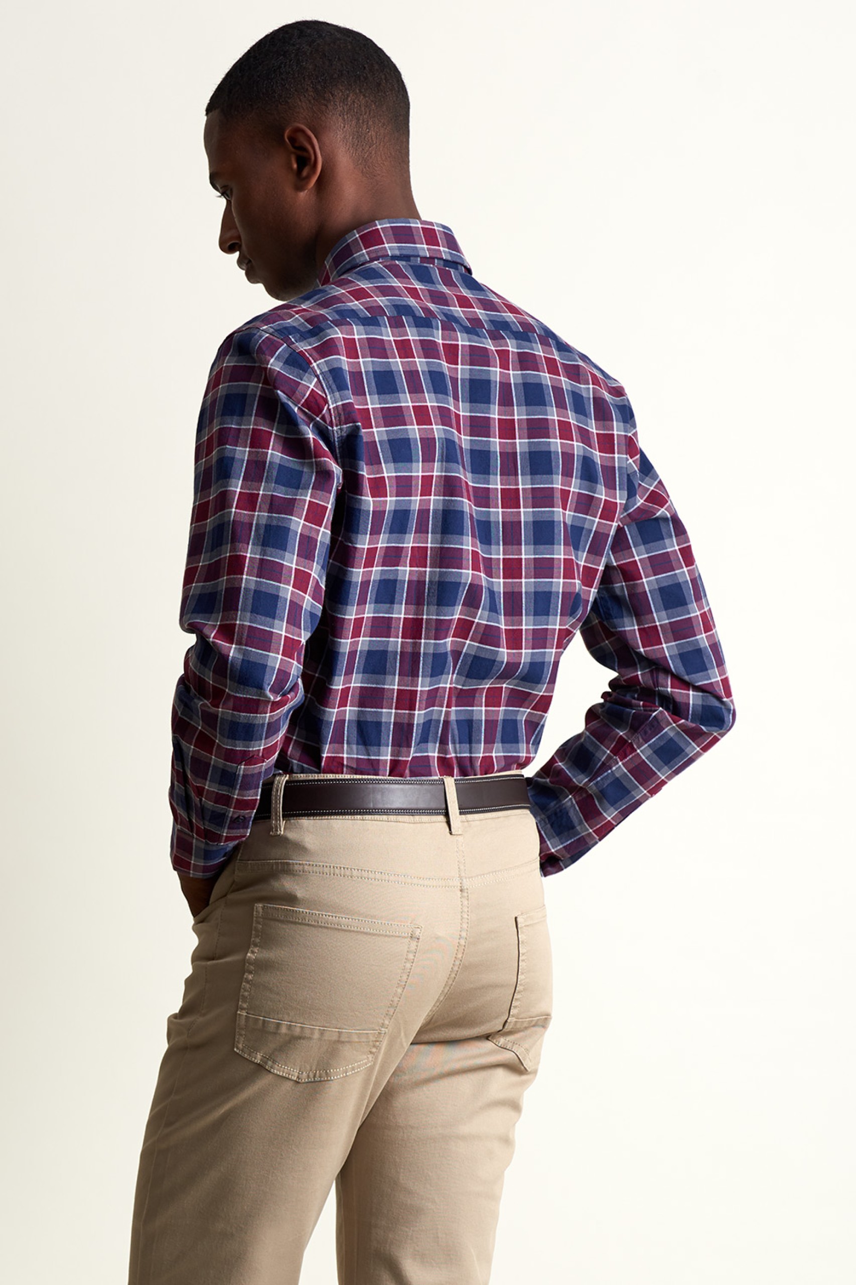 Camisa deportiva ajustada