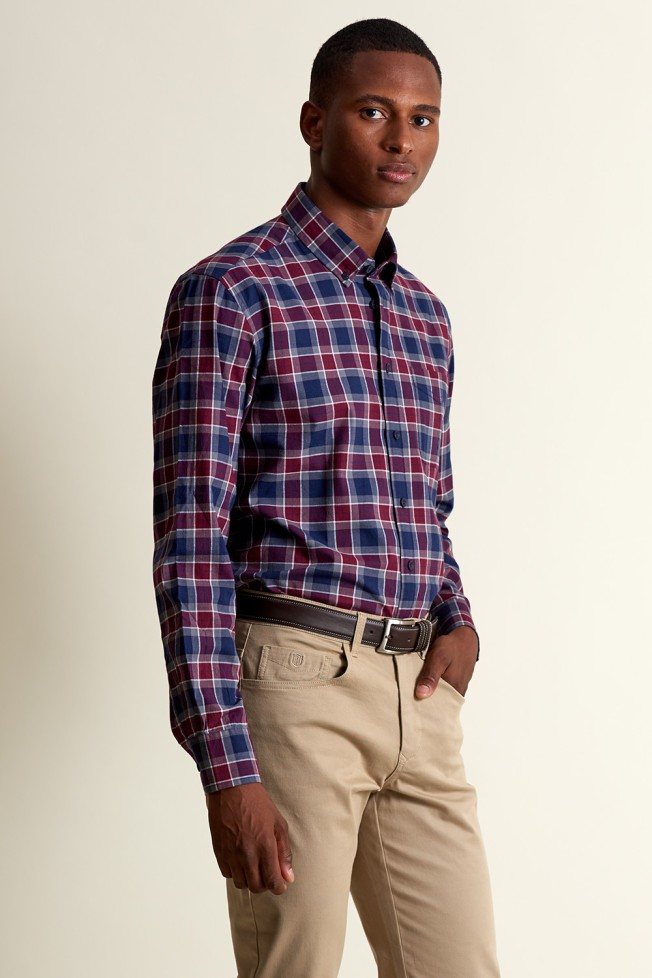 Camisa desportiva cintada Camisa desportiva cintada