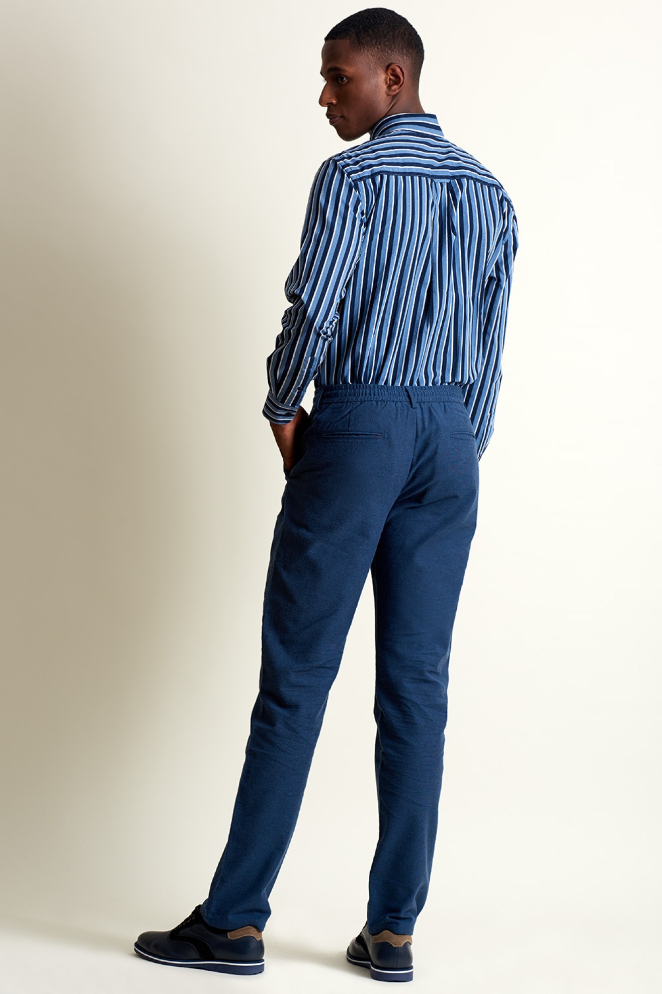 CALÇA CASUAL SLIM FIT