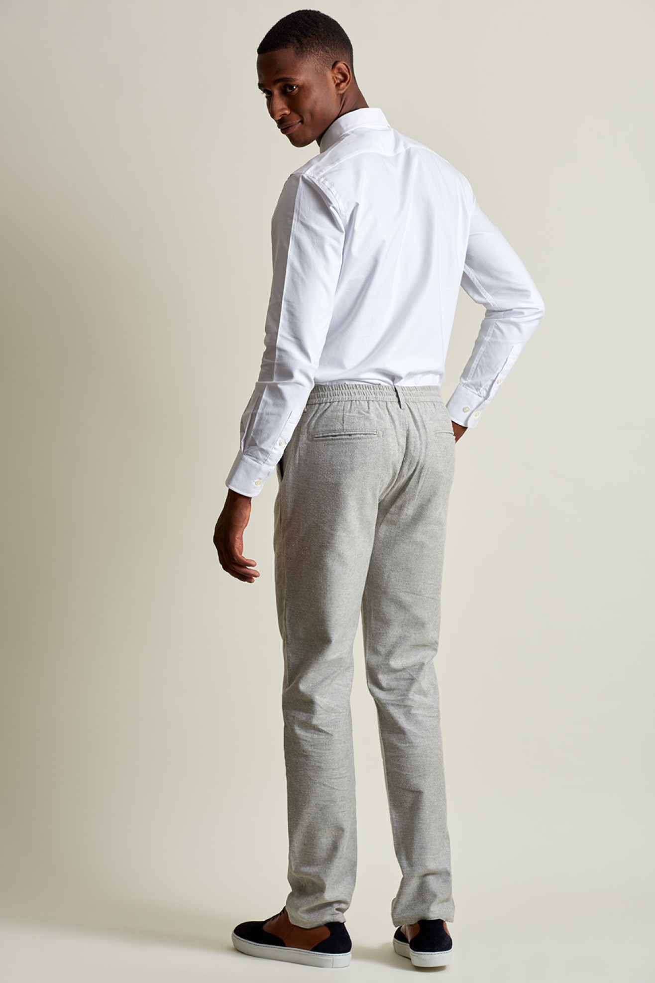 CALÇA CASUAL SLIM FIT