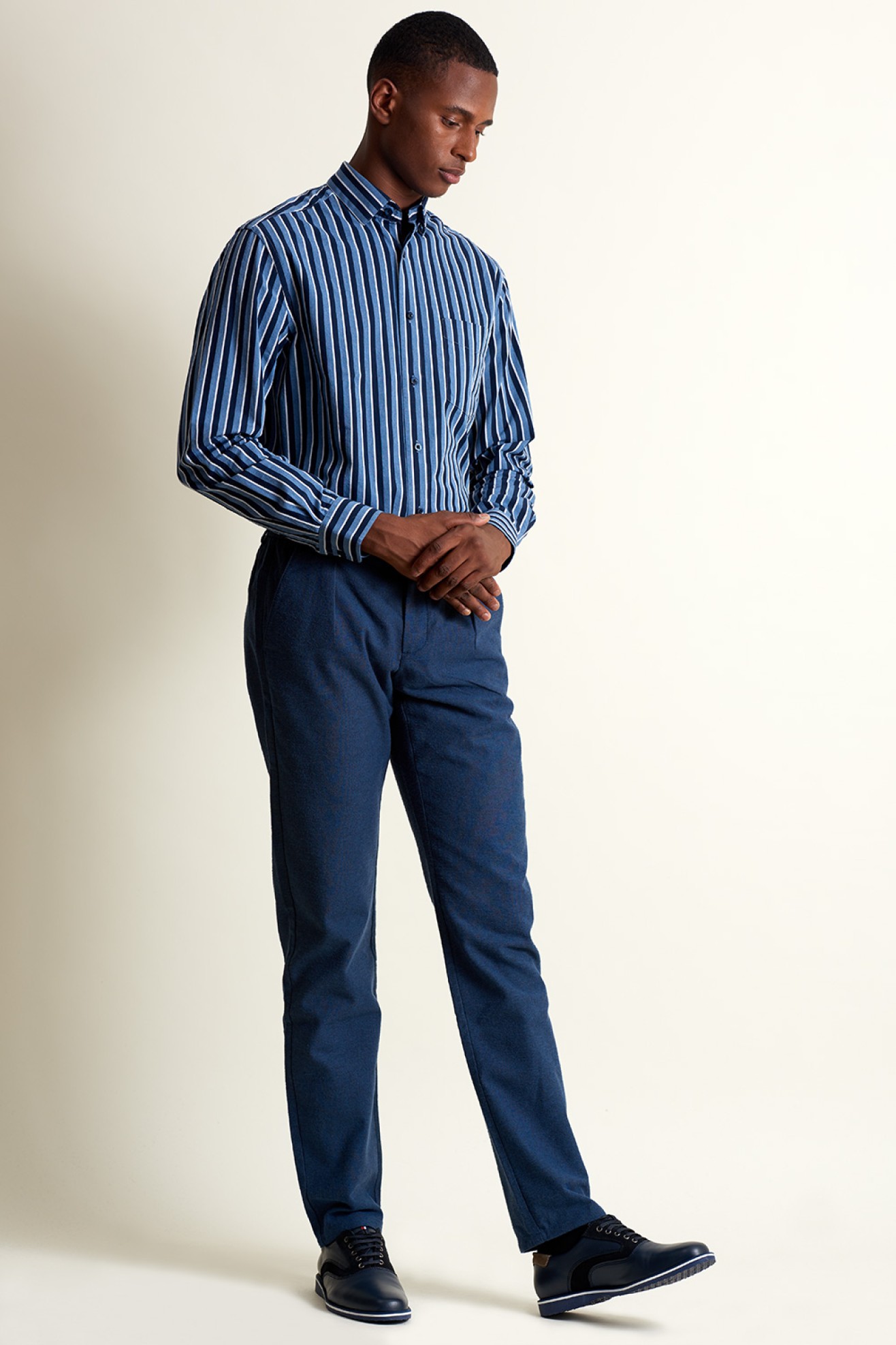 CALÇA CASUAL SLIM FIT