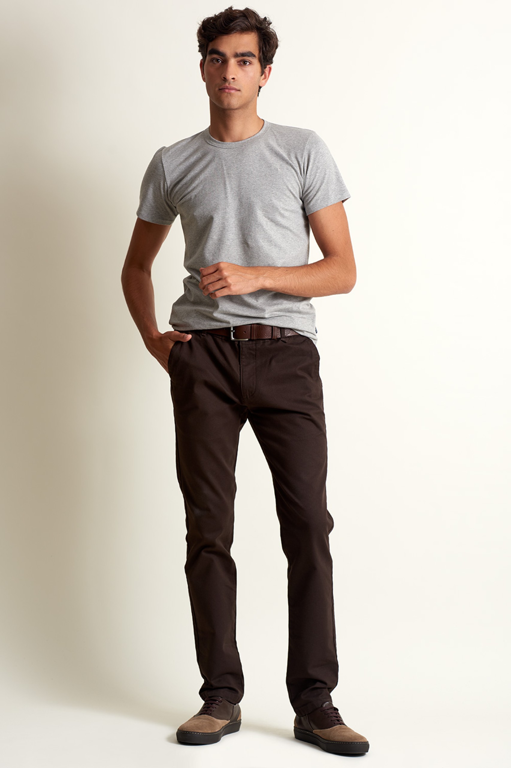 Pantalón Deportivo Slim Fit