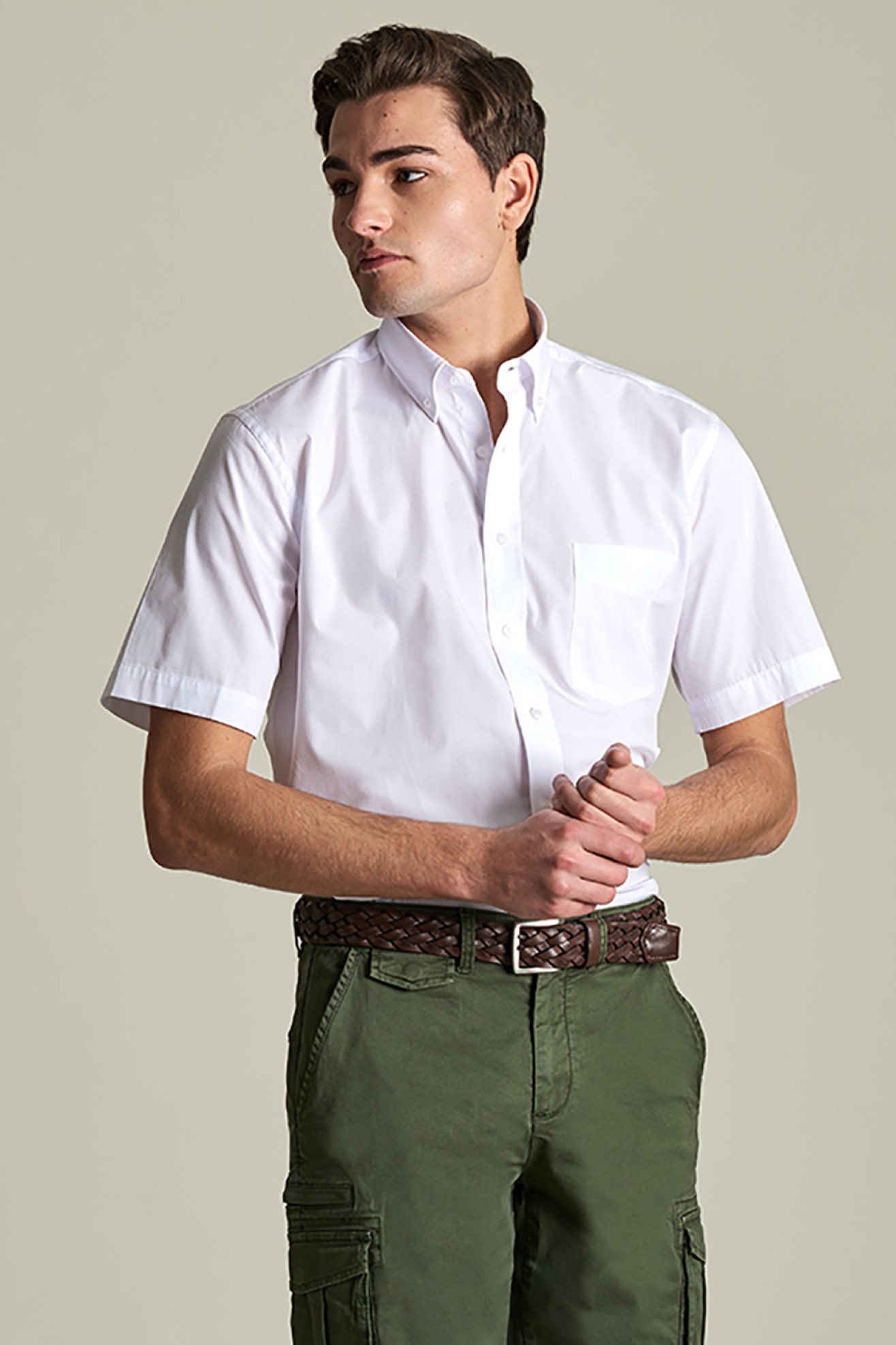 Camisa manga curta com bolso