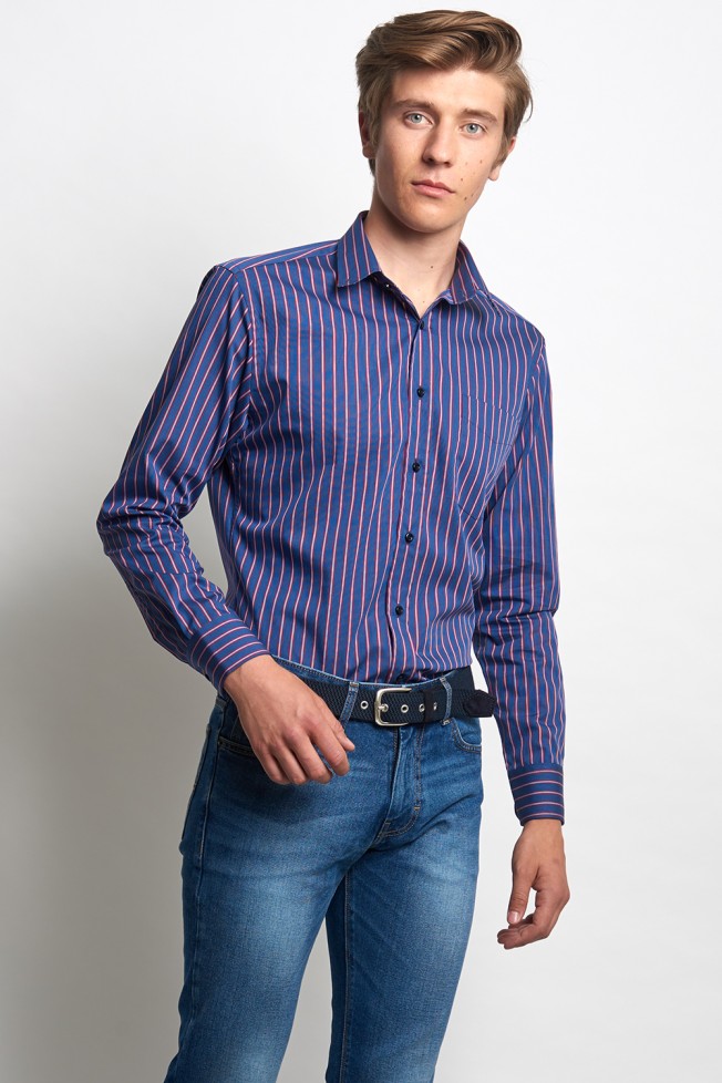 Camisa casual ajustada Camisa casual ajustada