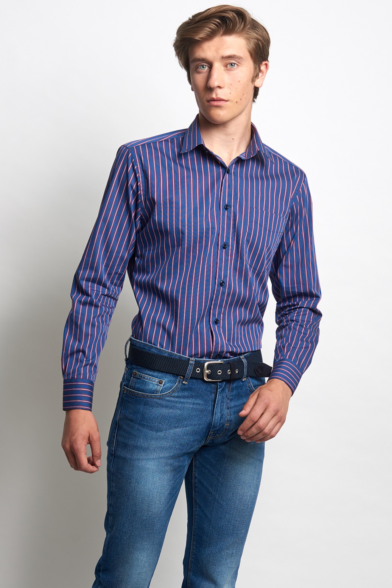 Camisa casual cintada