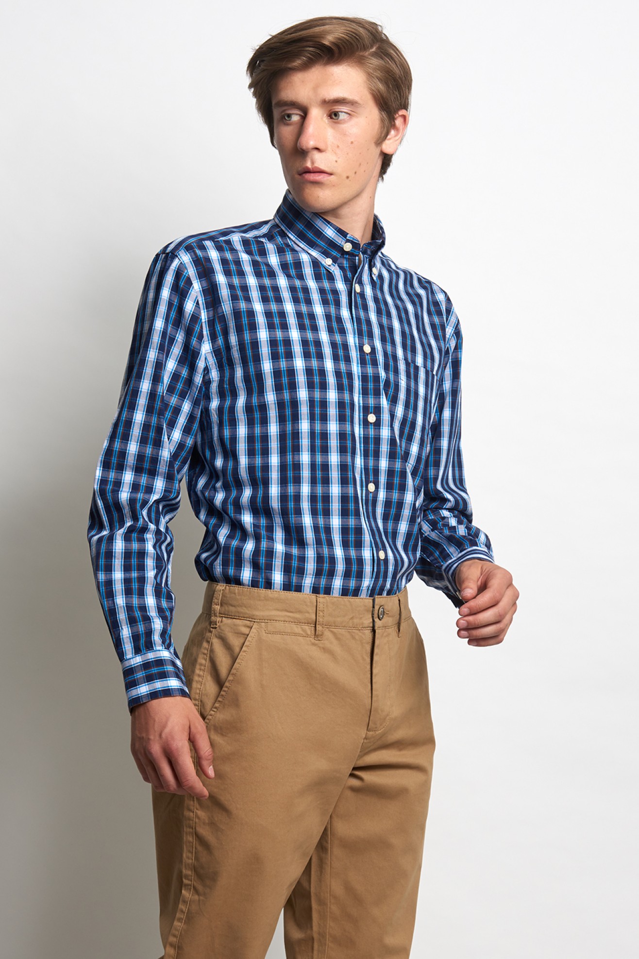 Camisa regular fit a cuadros