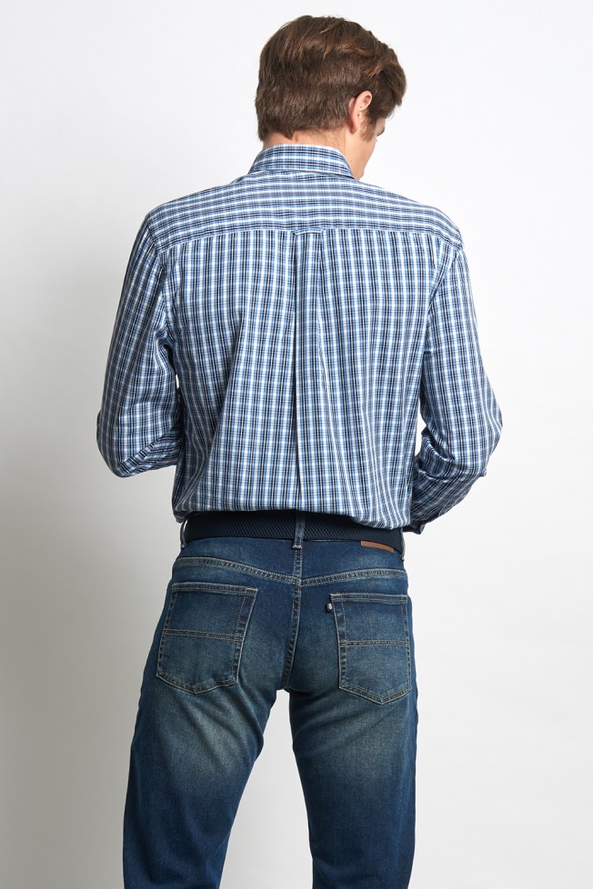 Camisa regular fit a cuadros Camisa regular fit a cuadros