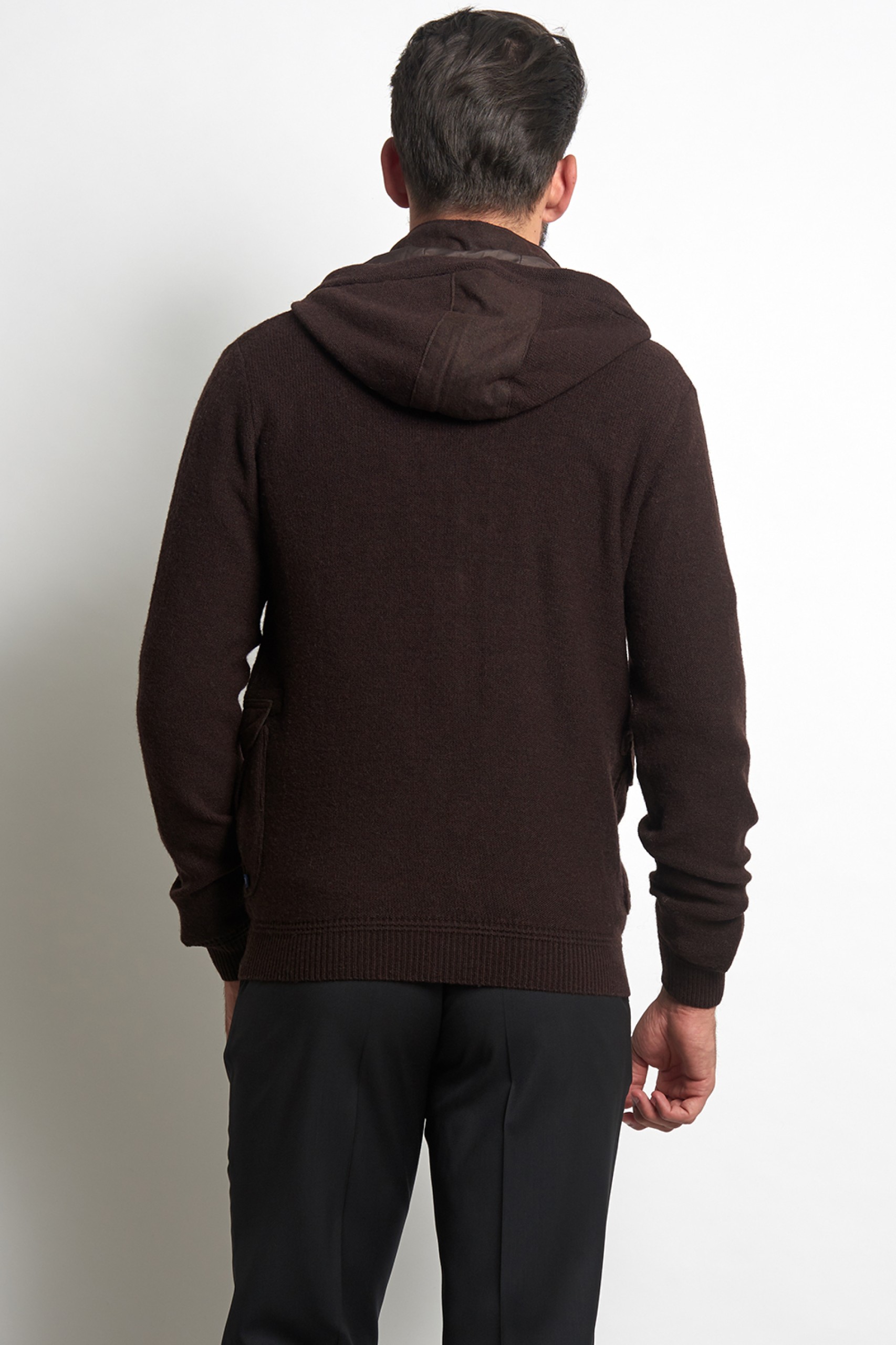 Chaqueta con capucha