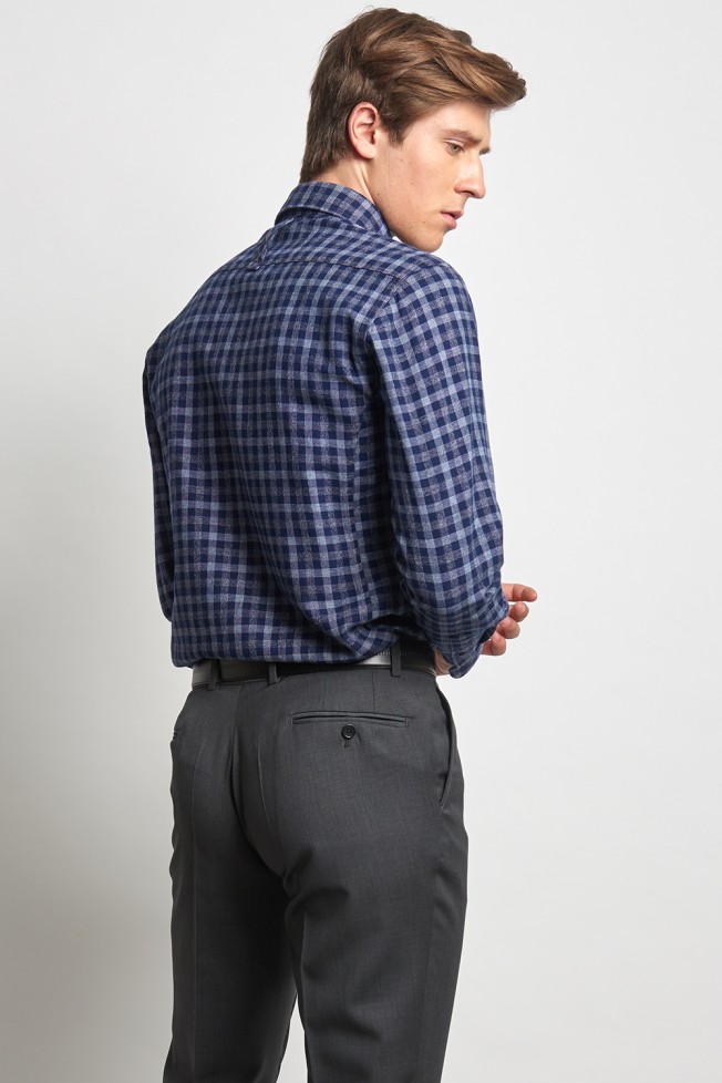 Camisa deportiva ajustada Camisa deportiva ajustada