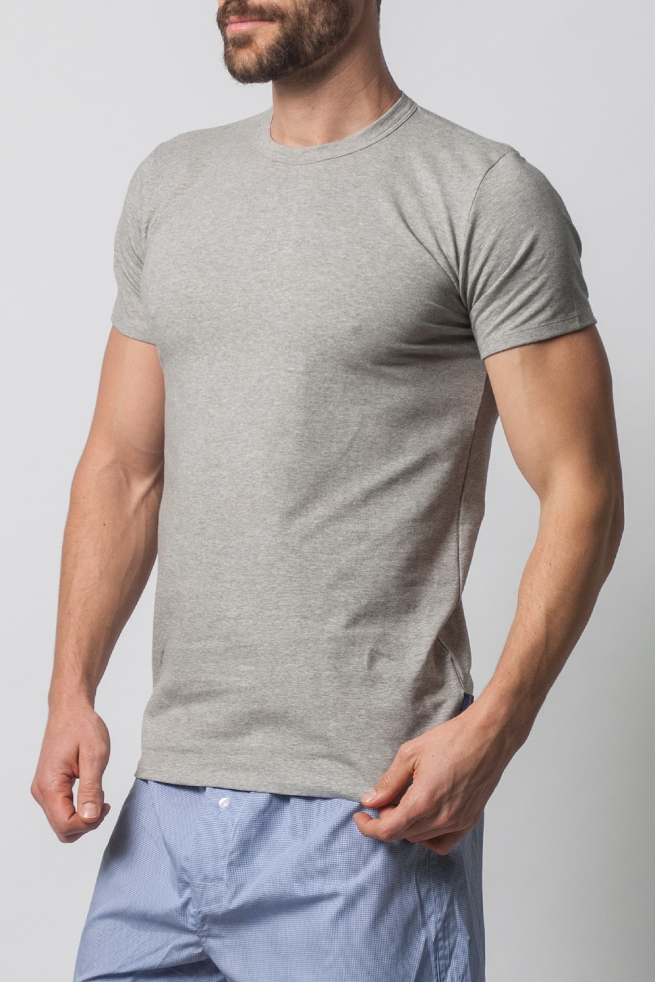 T-SHIRT INTERIOR