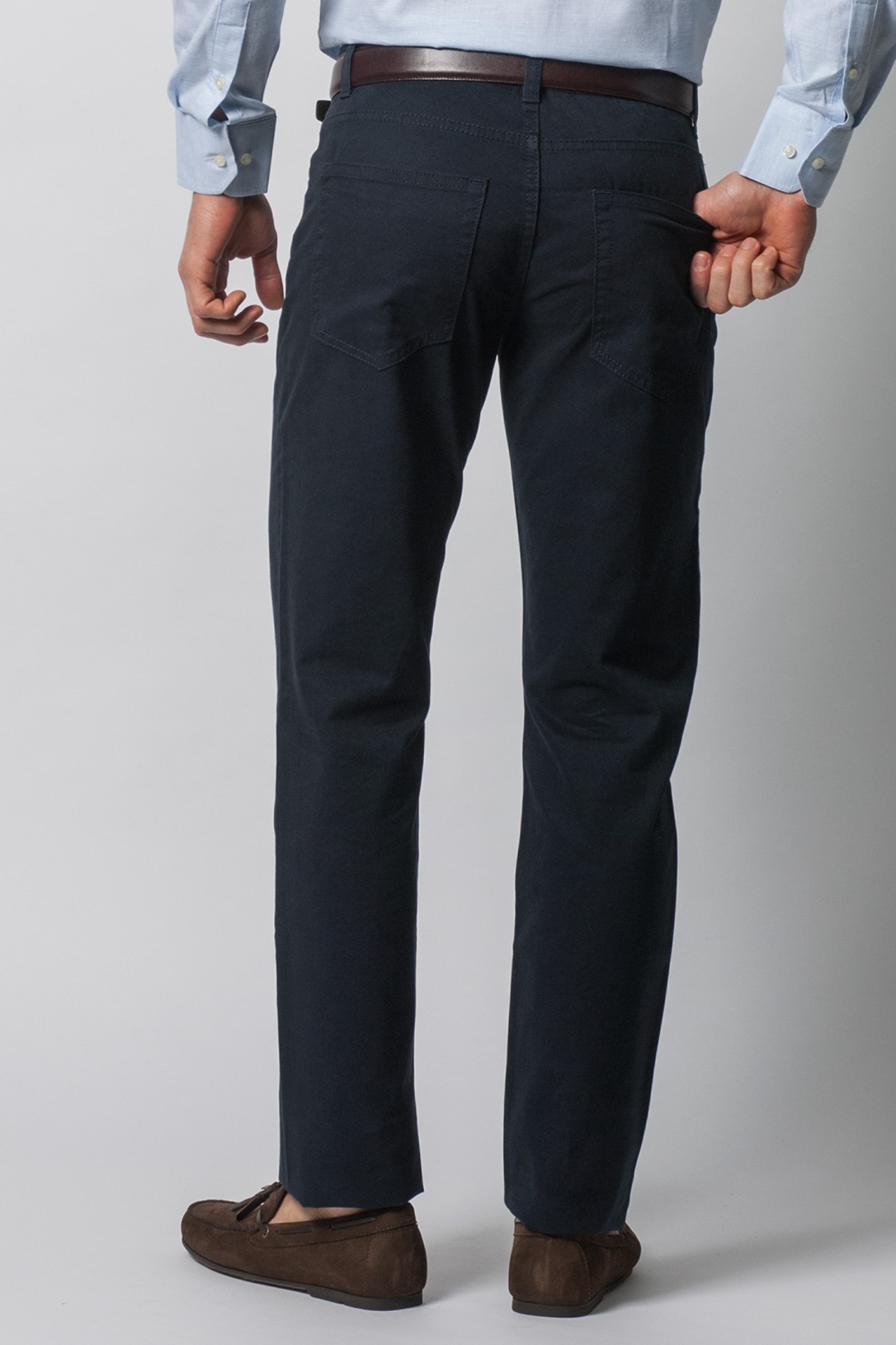 Pantalón de sarga con 5 bolsillos