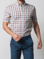 Camisa a cuadros de corte regular y manga corta