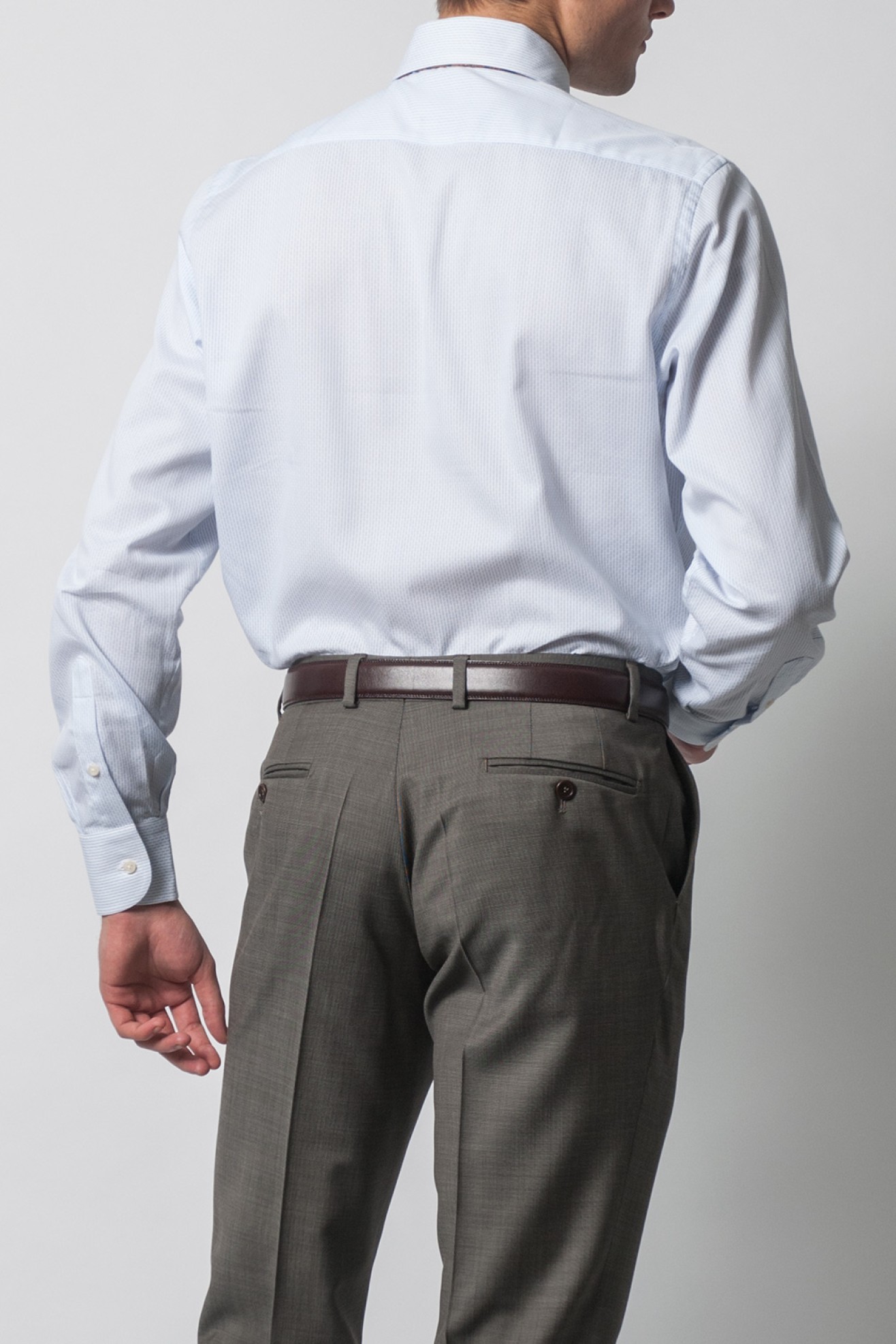 Camisa clásica ajustada