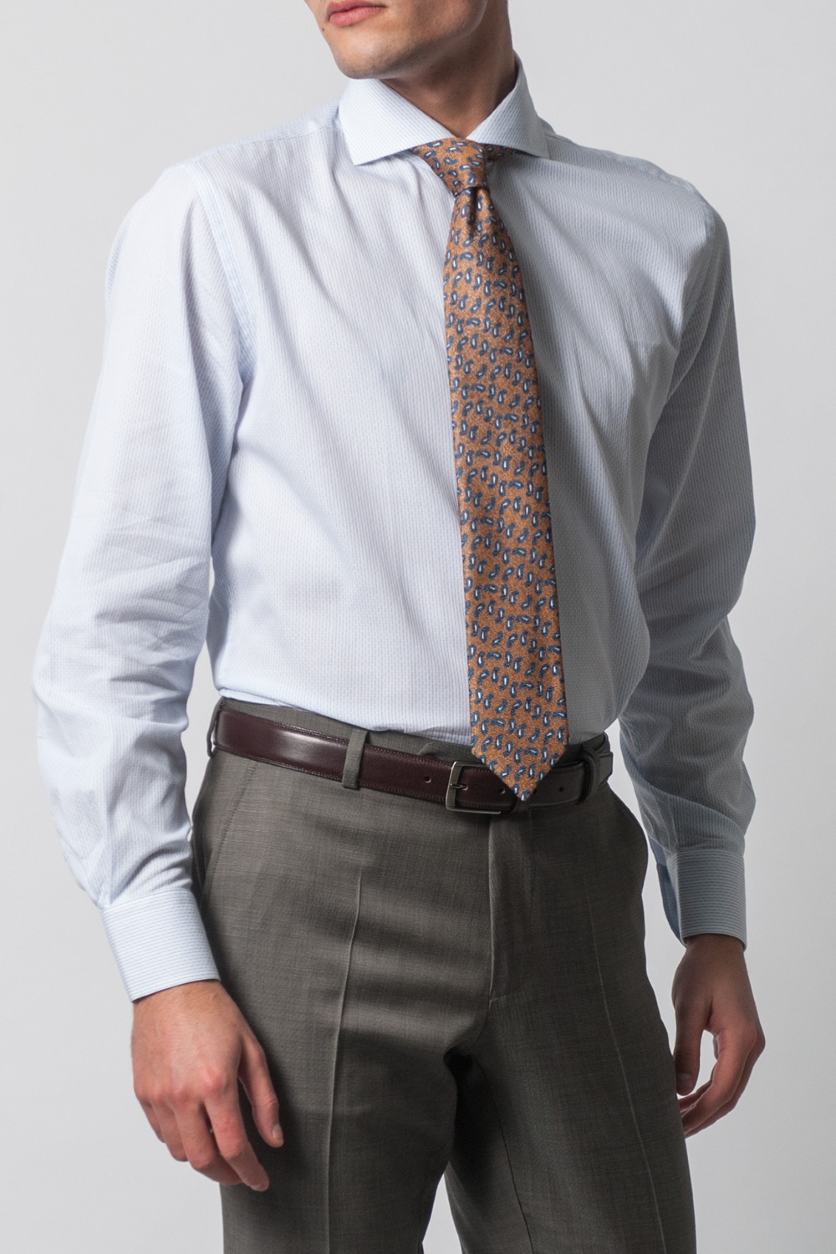 Camisa clásica ajustada