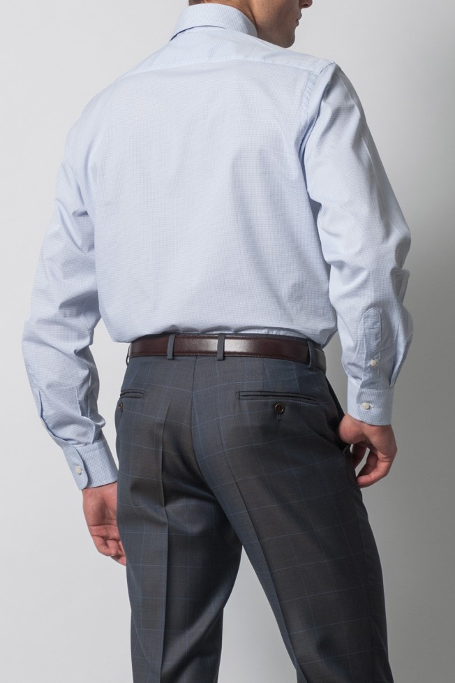 Camisa clssica cintada