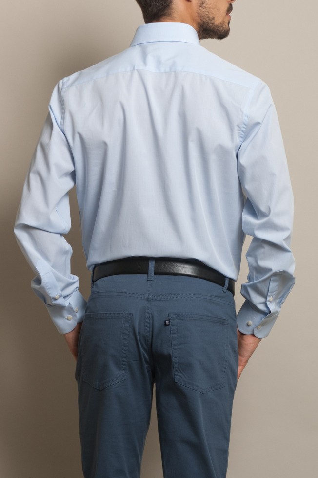 Camisa slim fit clásica Camisa slim fit clásica