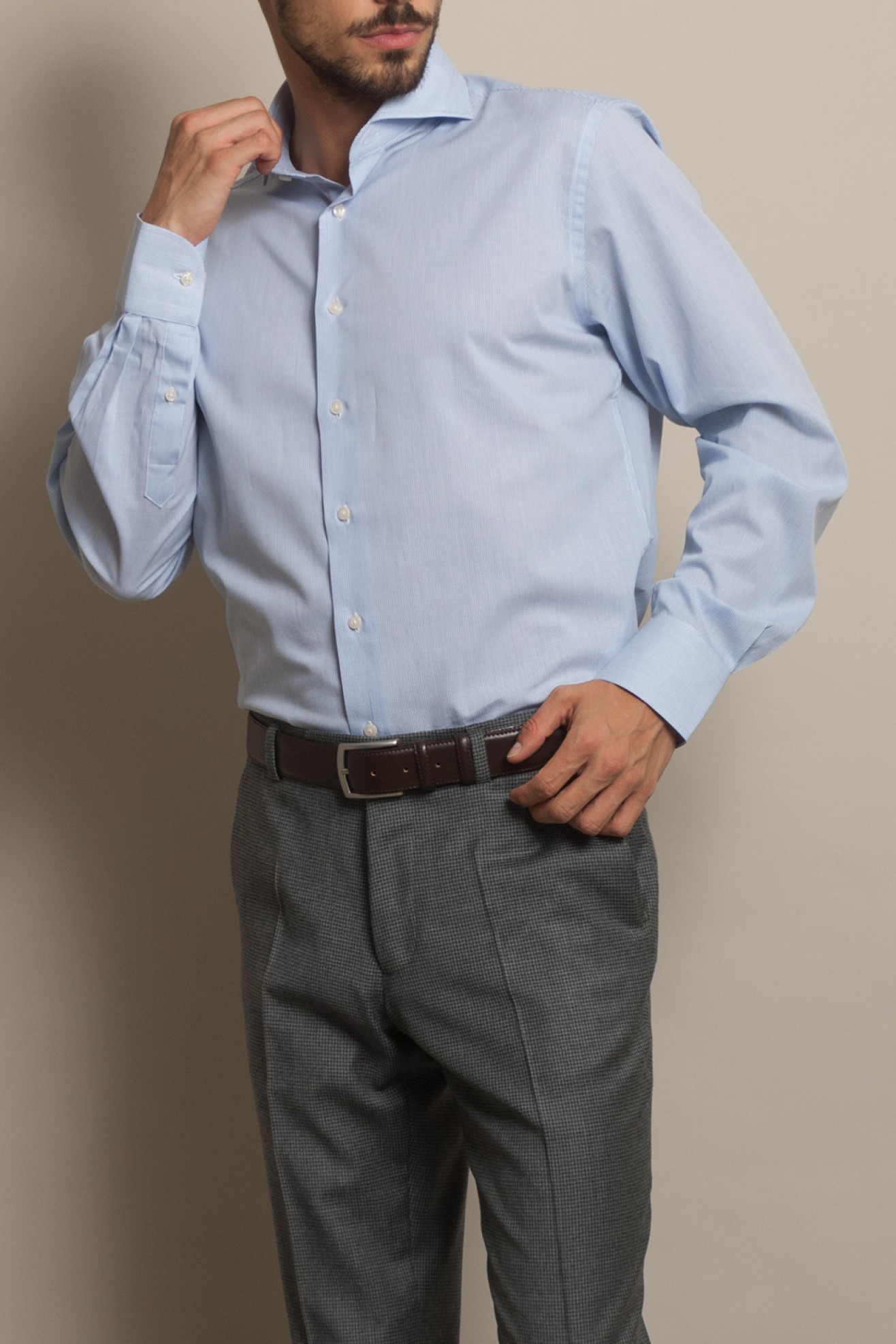 Camisa clssica cintada