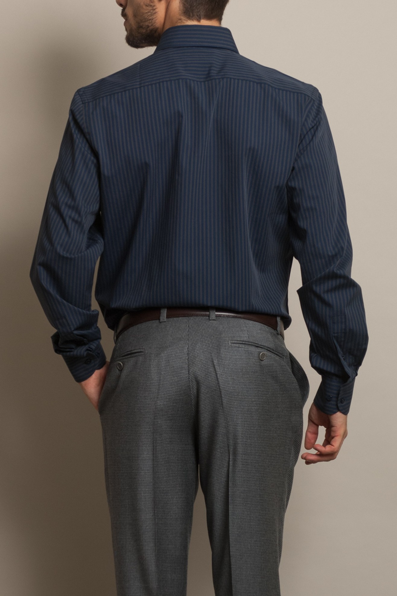 Camisa casual cintada