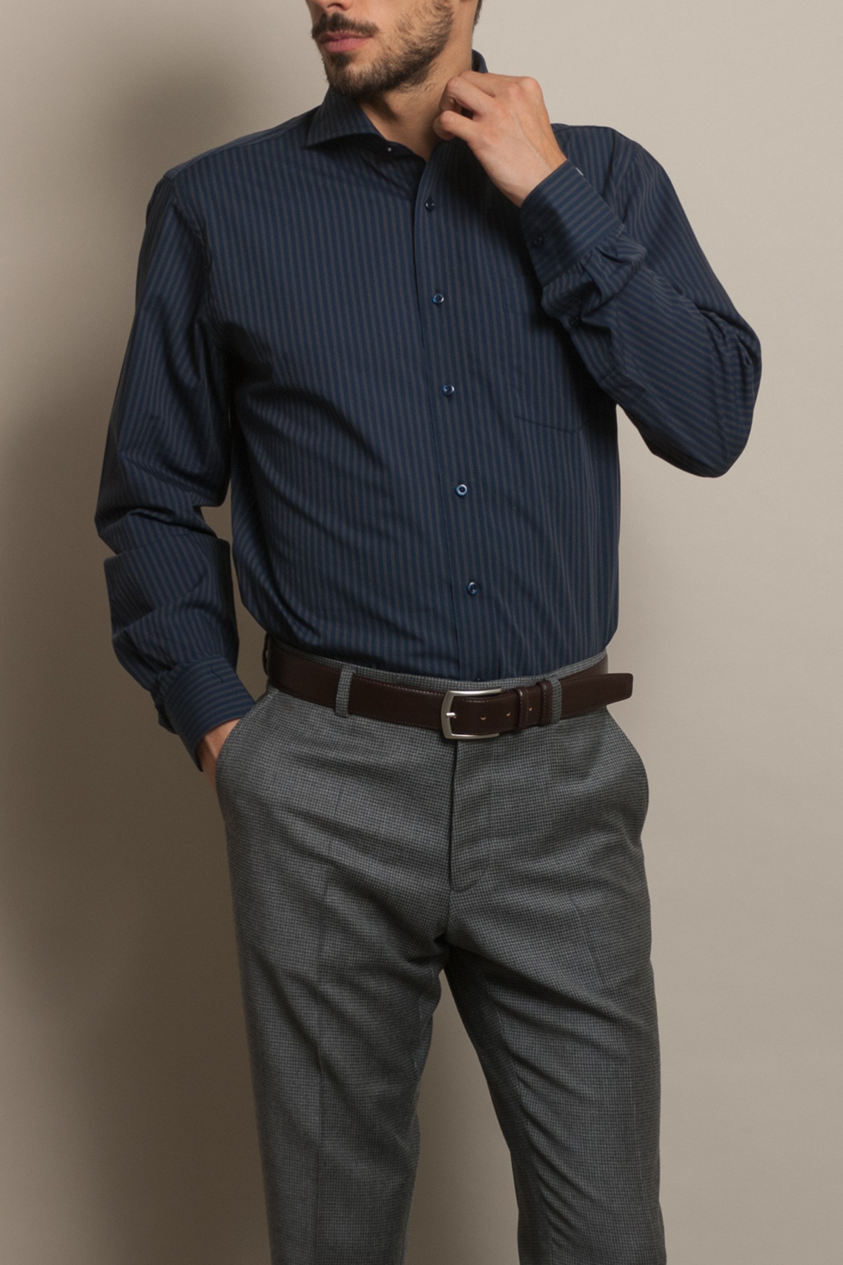 Camisa casual ajustada